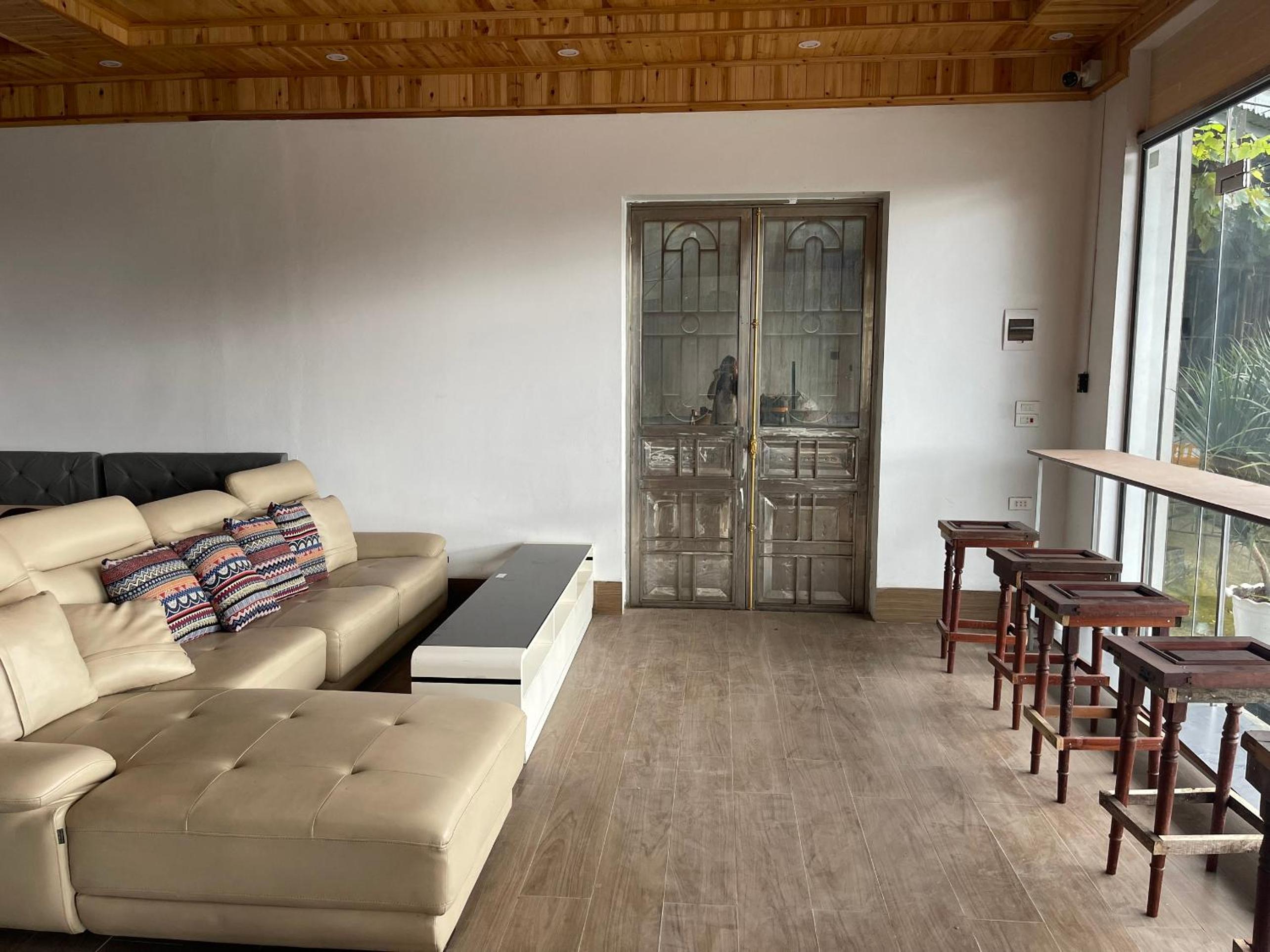 Pea Hostel