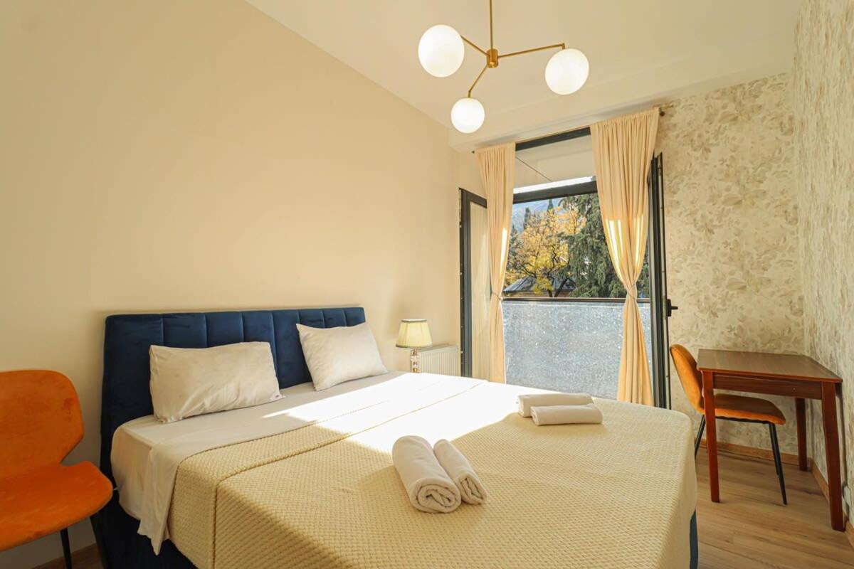 Stylish 2BR Apartment In City Center-By Wehost view 2