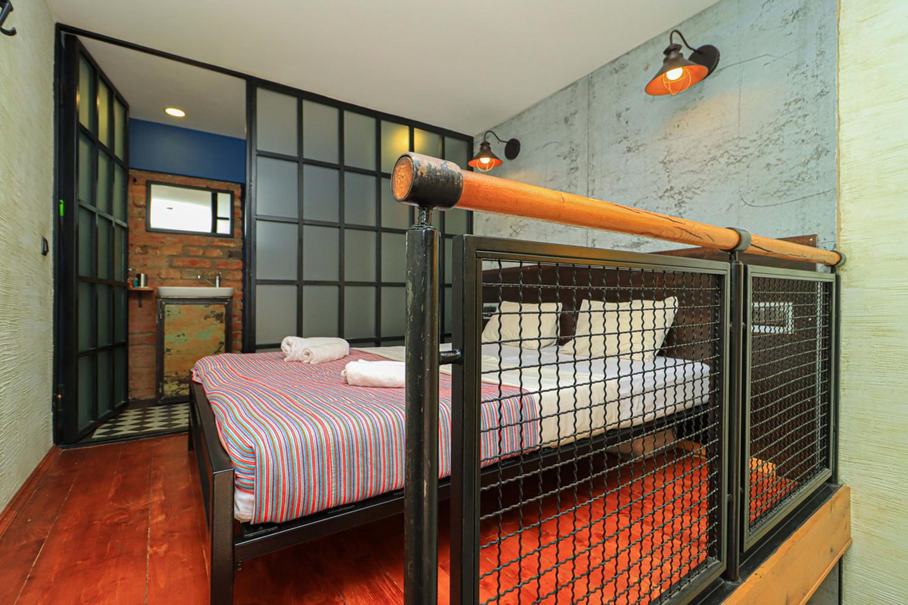 Tbilisi Heart Funky 1BR Apt - By Wehost