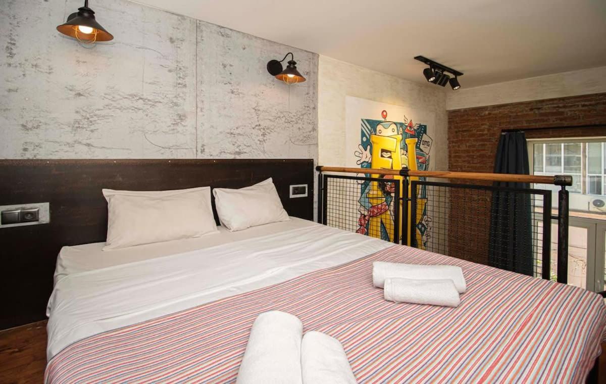 Tbilisi Heart Funky 1BR Apt - By Wehost