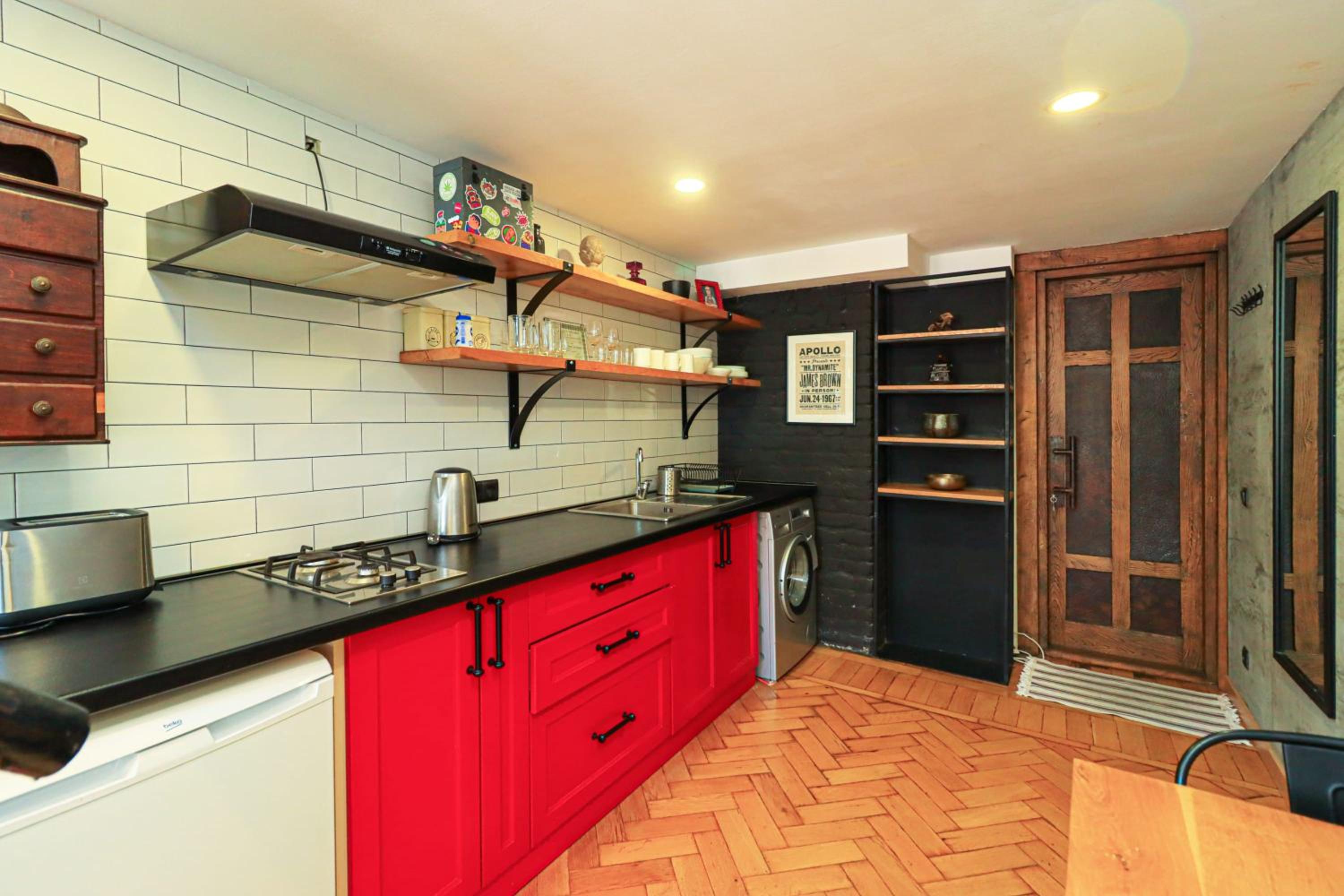 Tbilisi Heart Funky 1BR Apt - By Wehost