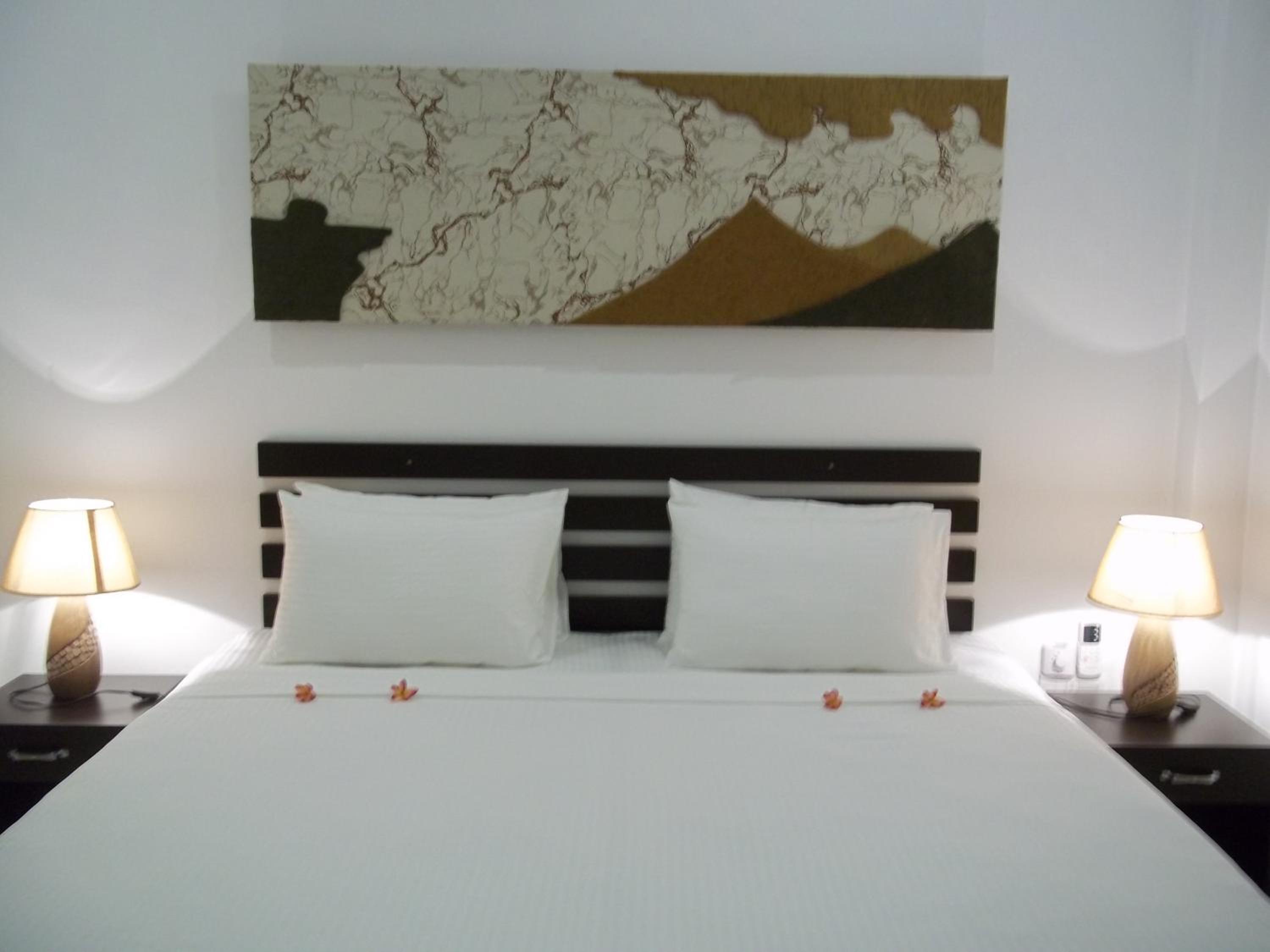 Sunrise Palace Negombo