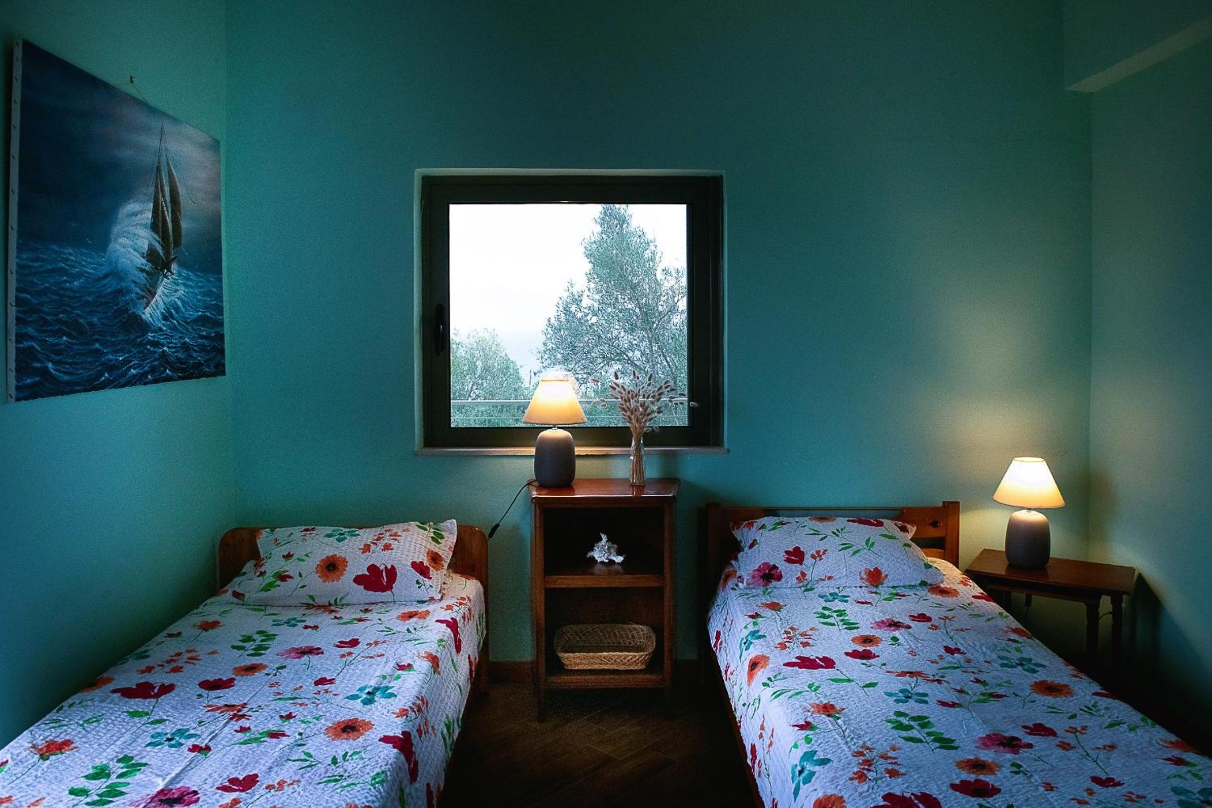 Tritsili house
