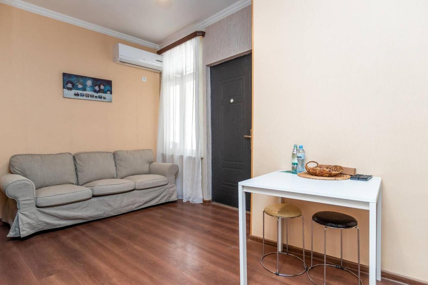 Cozy 2BR apt w Balcony on Aghmashenebeli ave view 4