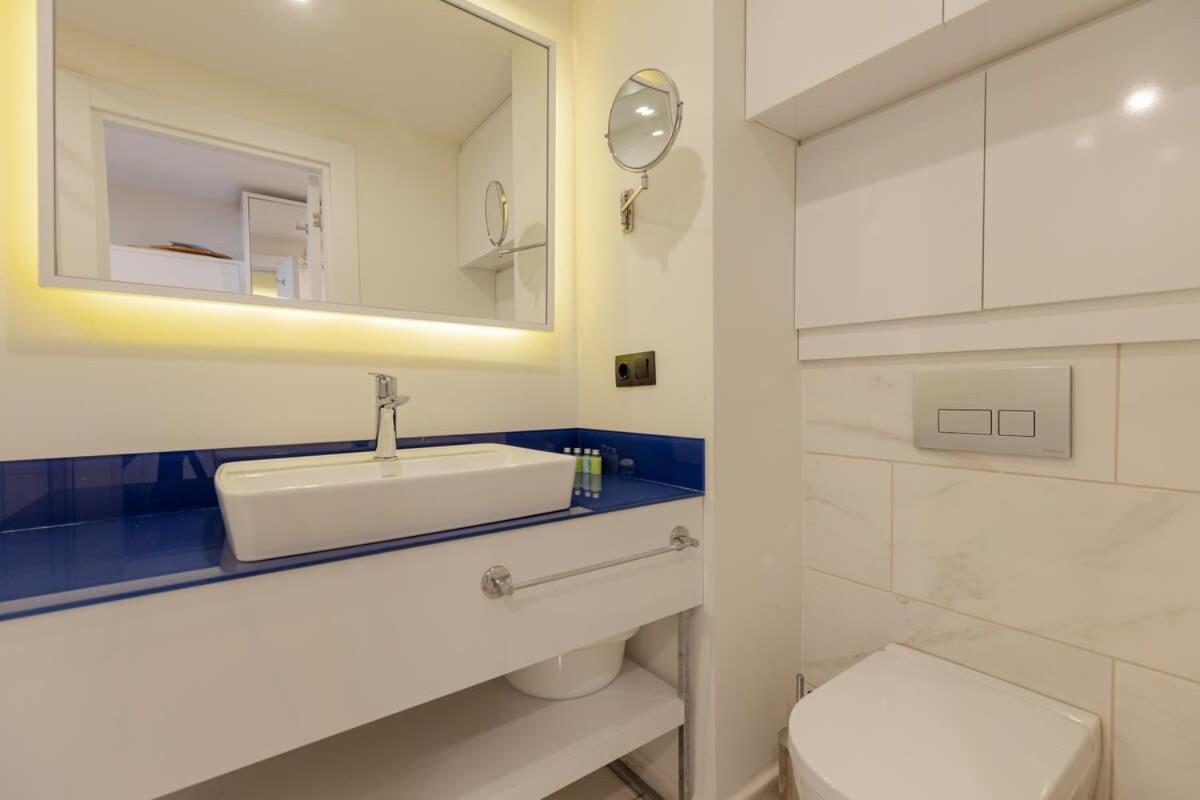 1BR Apt In New Batumi view 5
