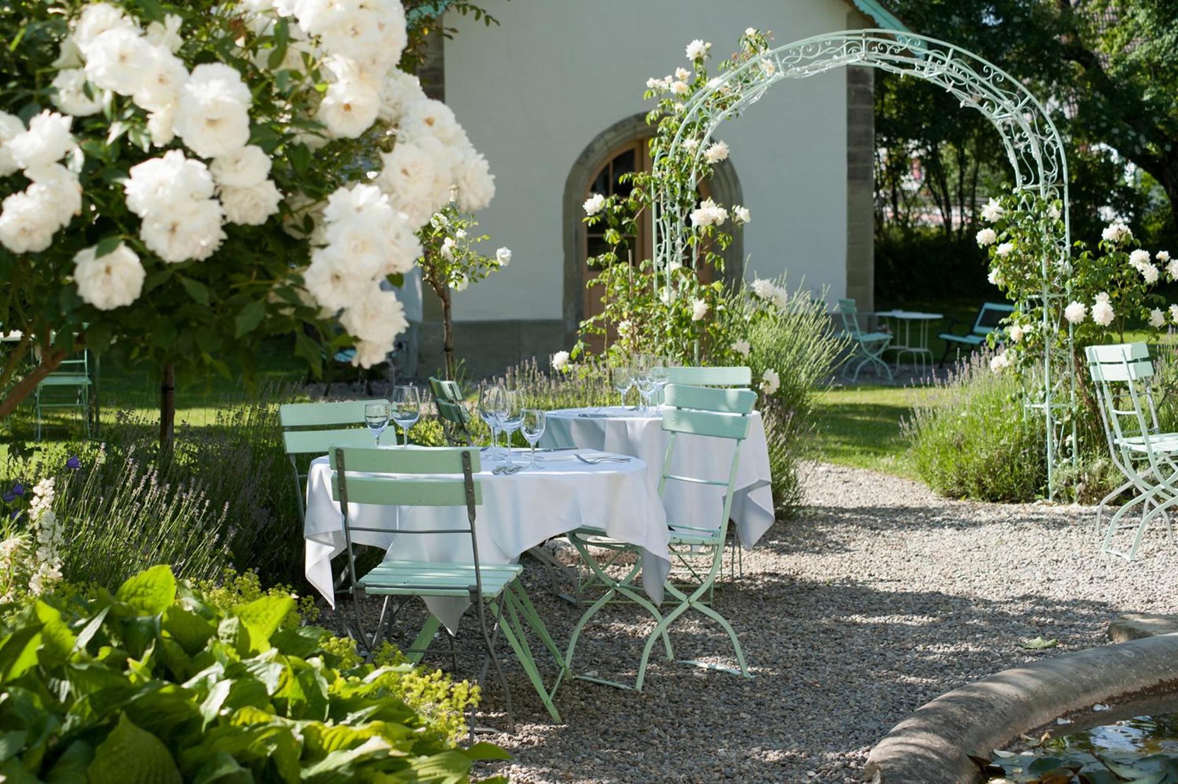 Schloss Ueberstorf - Tafeln, Tagen, Träumen