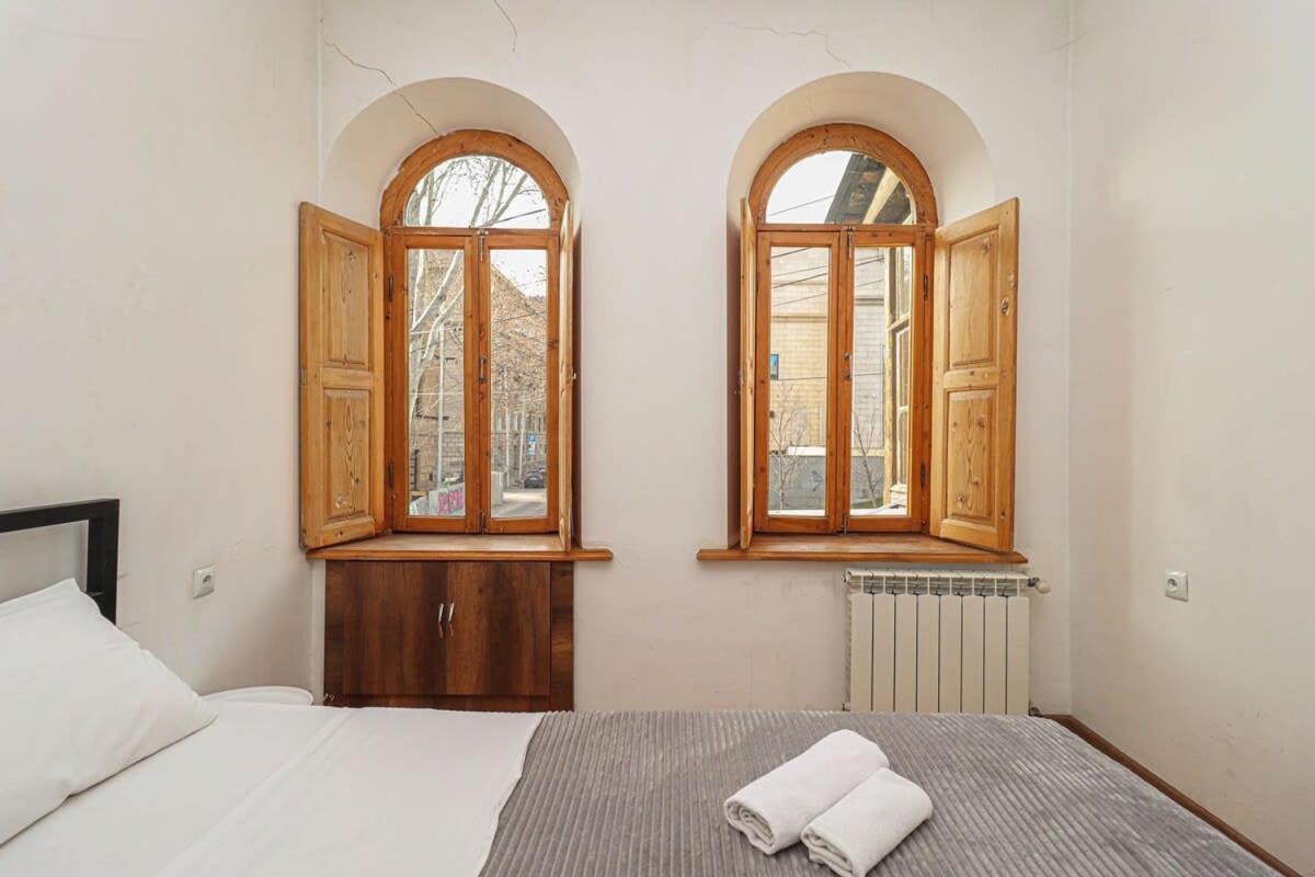 2BR Apartment behind the Opera House- By Wehost view 4