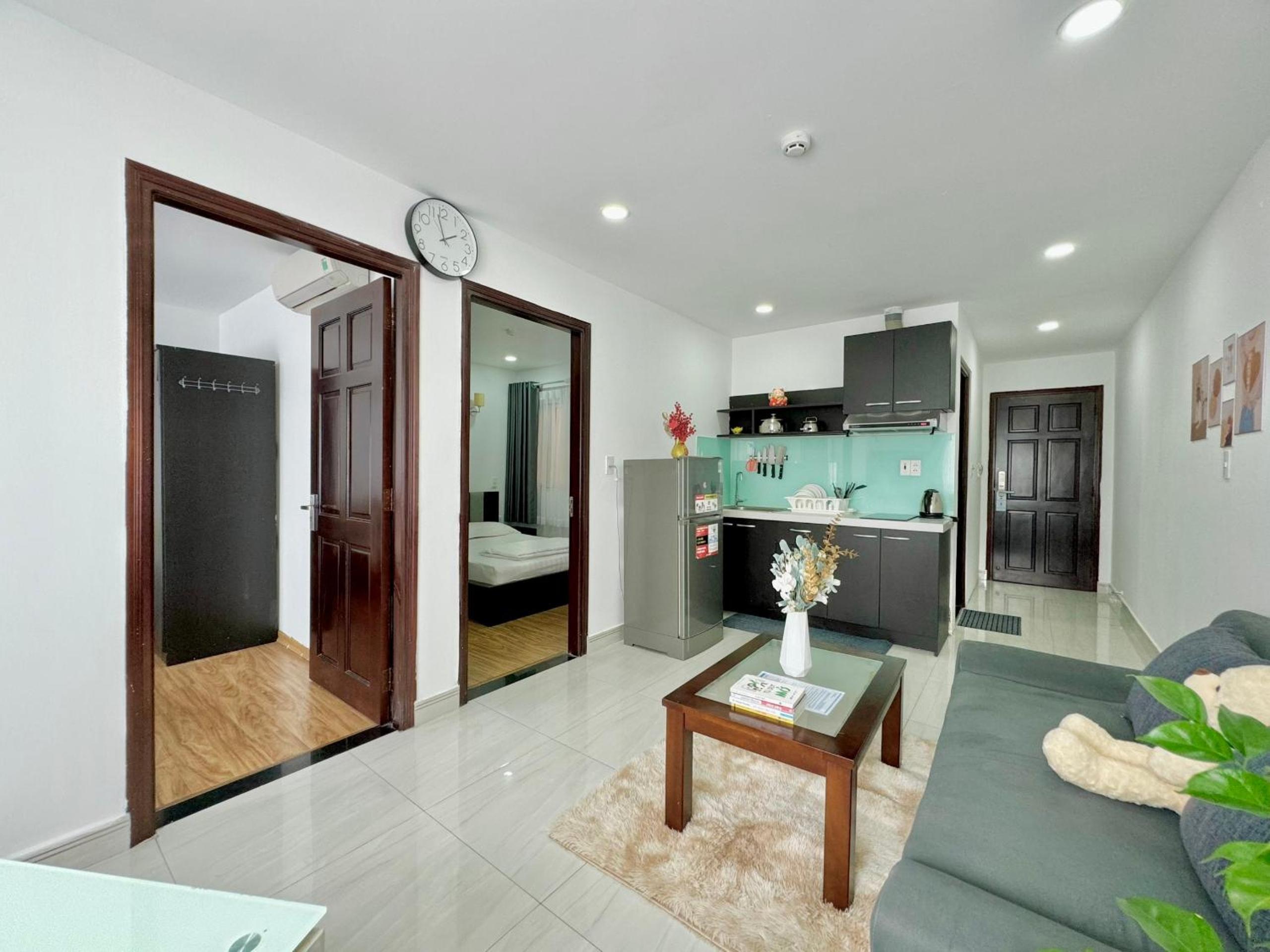 Tan Son Nhat Airport Apartment by SABAY
