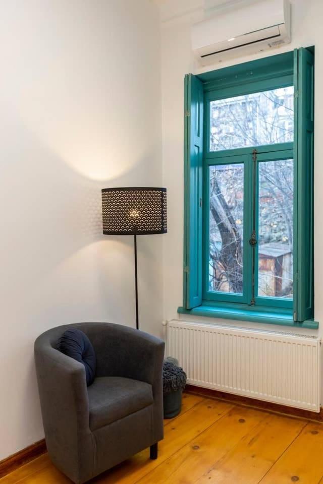 2BR Stylish apt In The Heart of Tbilisi view 2