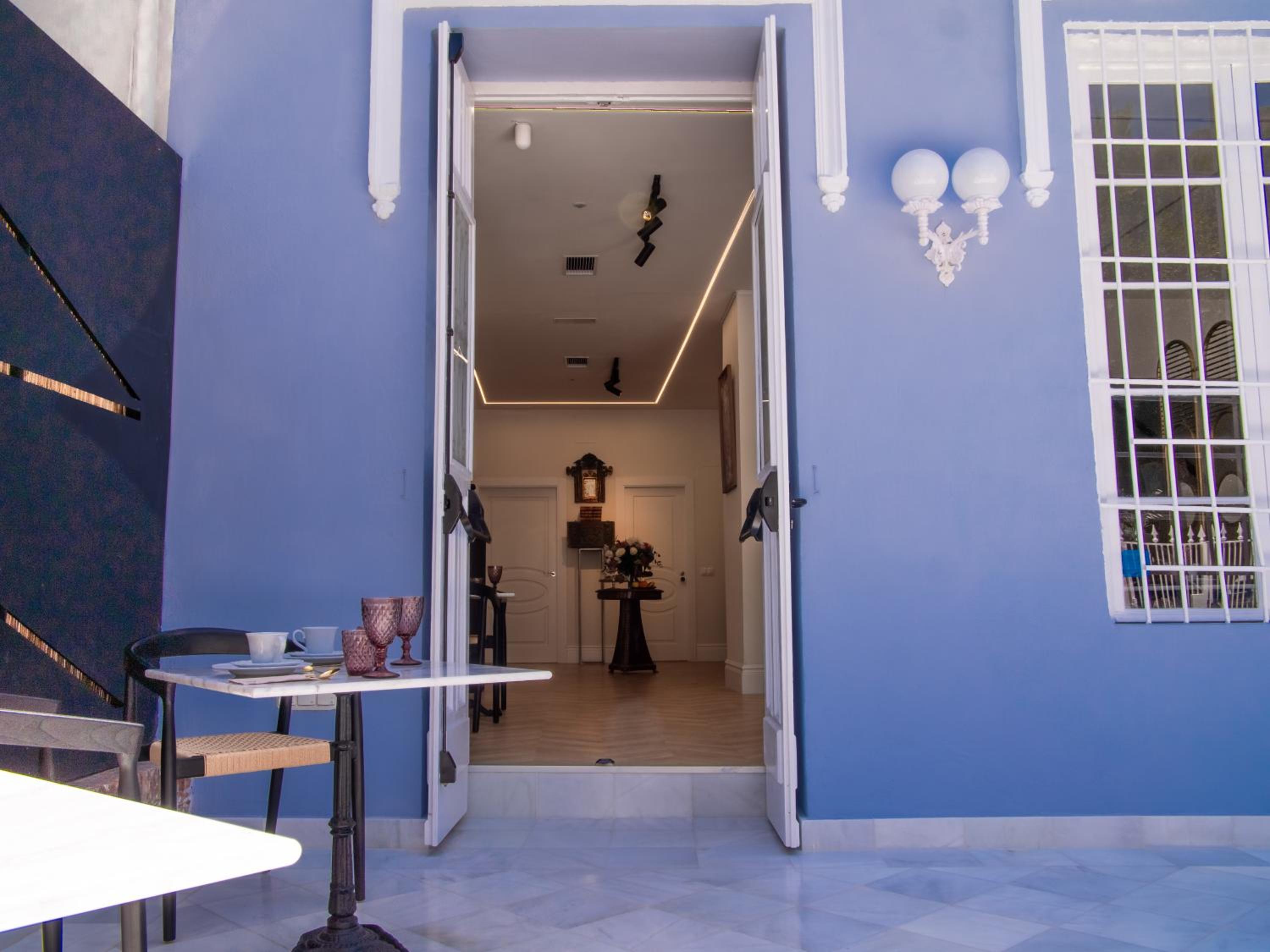 Pries Homes La Casa Azul