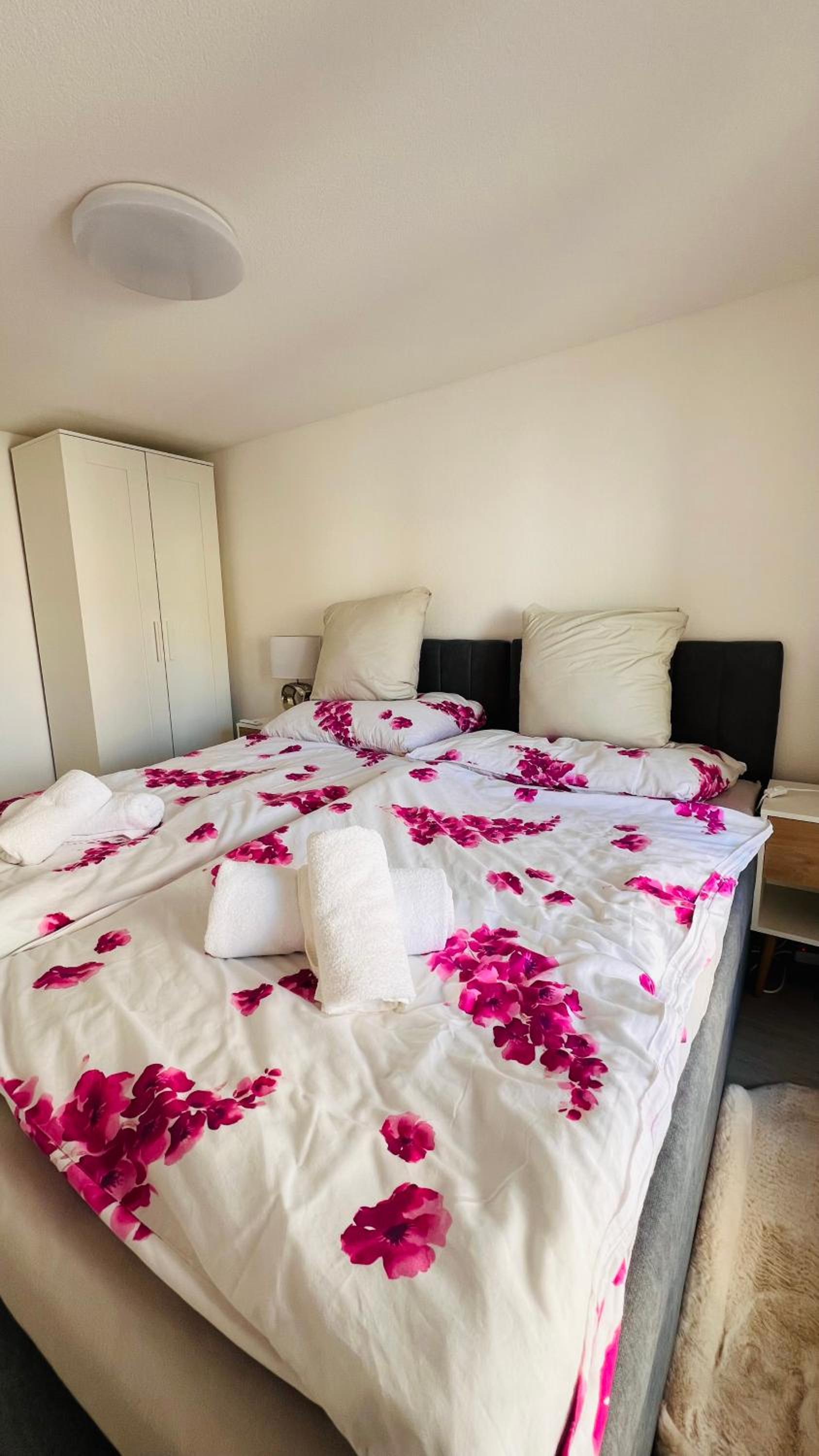 Cresta Apartment