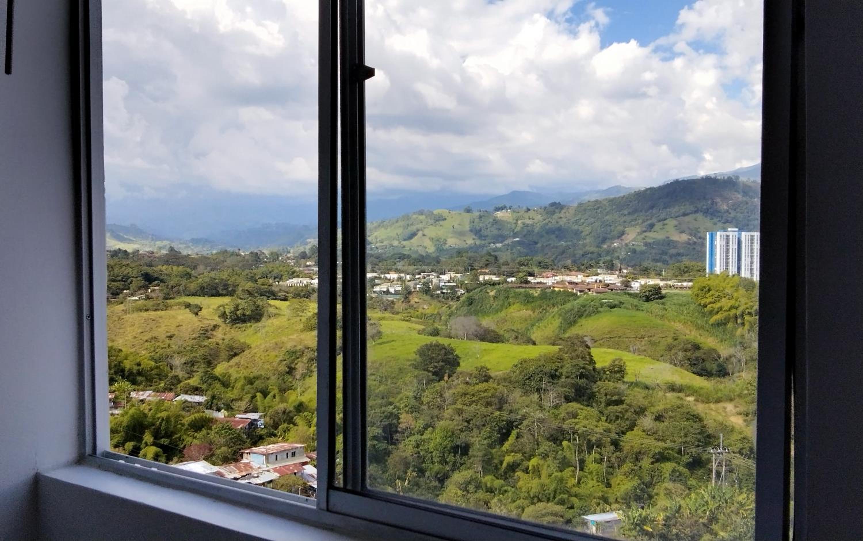 Mini Refugio Ocaso Apartamento de una habitación con preciosa vista a las montañas en Armenia Quindío
