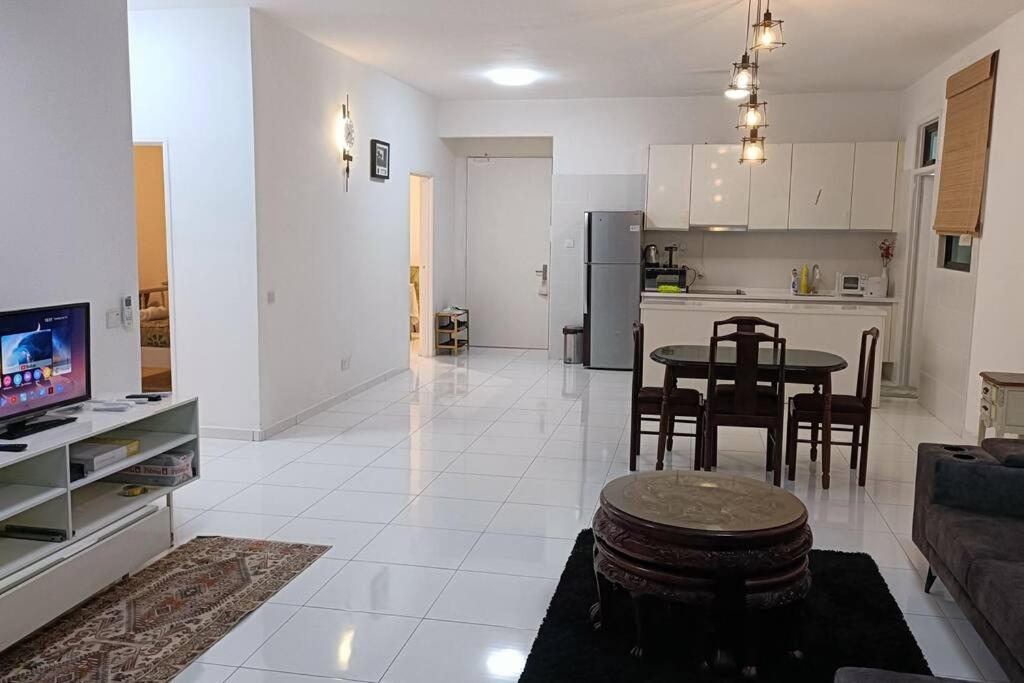 Sky Loft 4 Guests Balcony Nflix Disney B30A
