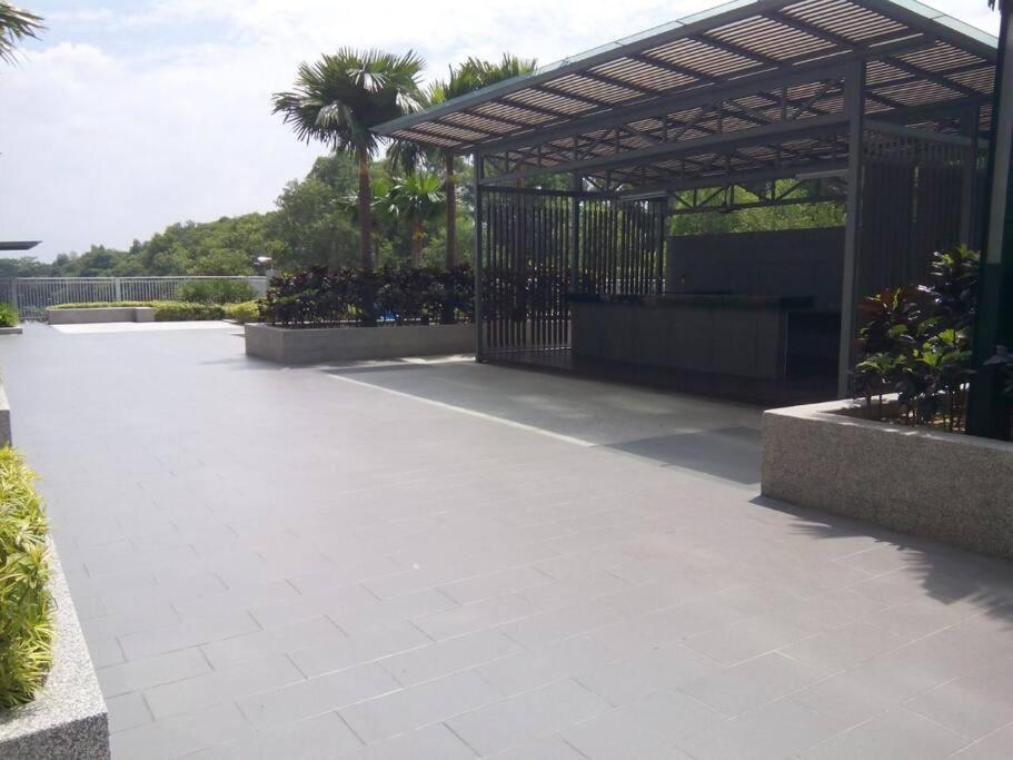 Sky Loft 4 Guests Balcony Nflix Disney B30A
