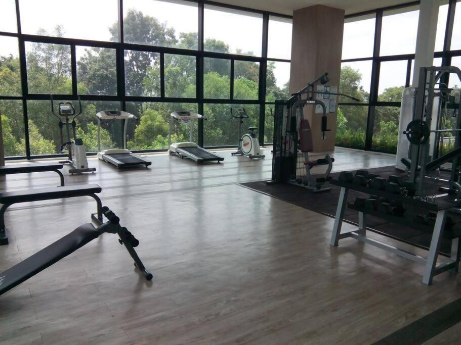 Sky Loft 4 Guests Balcony Nflix Disney B30A