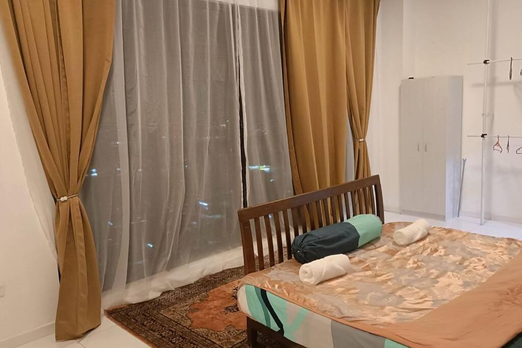 Sky Loft 4 Guests Balcony Nflix Disney B30A