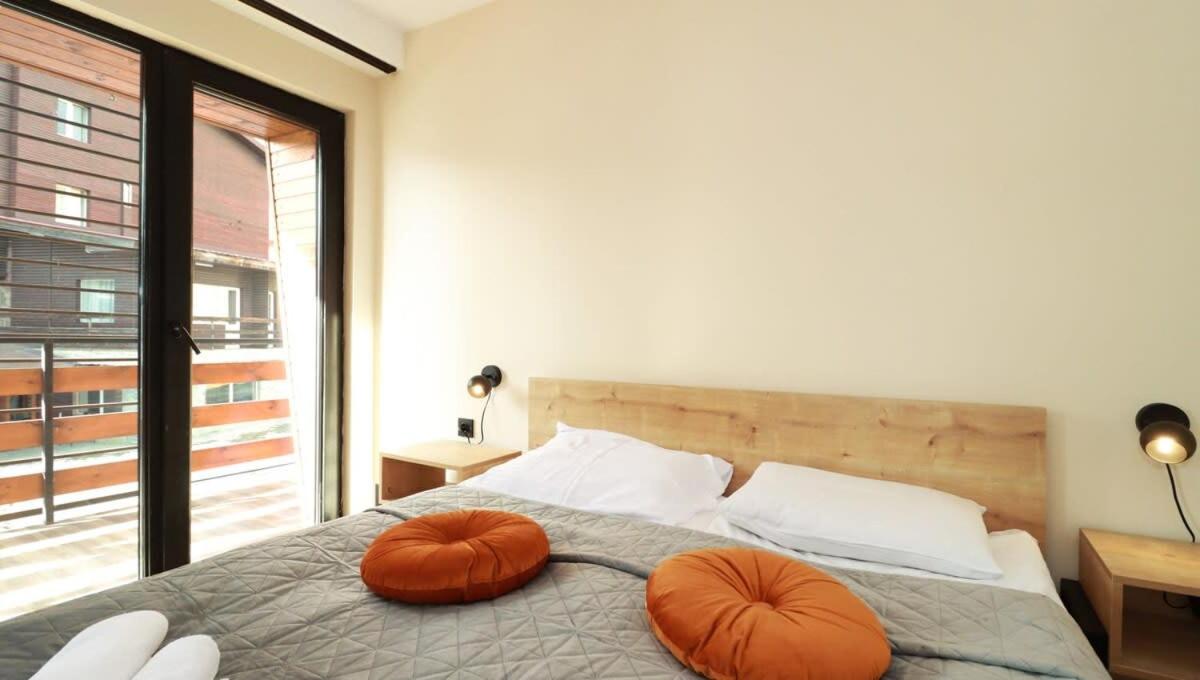 Stylish Apartment in Marshall view 5