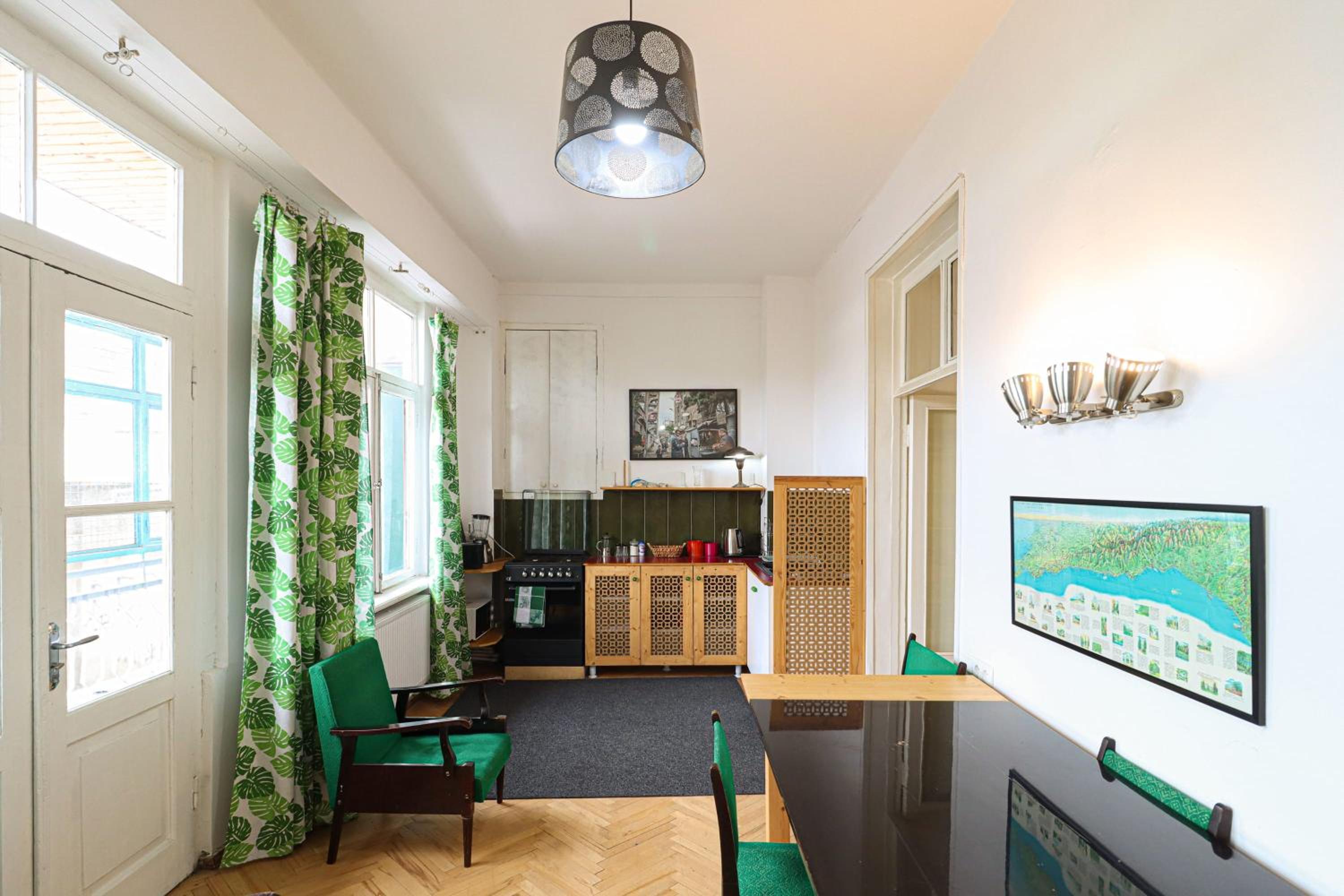 INOLA Sunny flat with balcony in central Tbilisi view 4