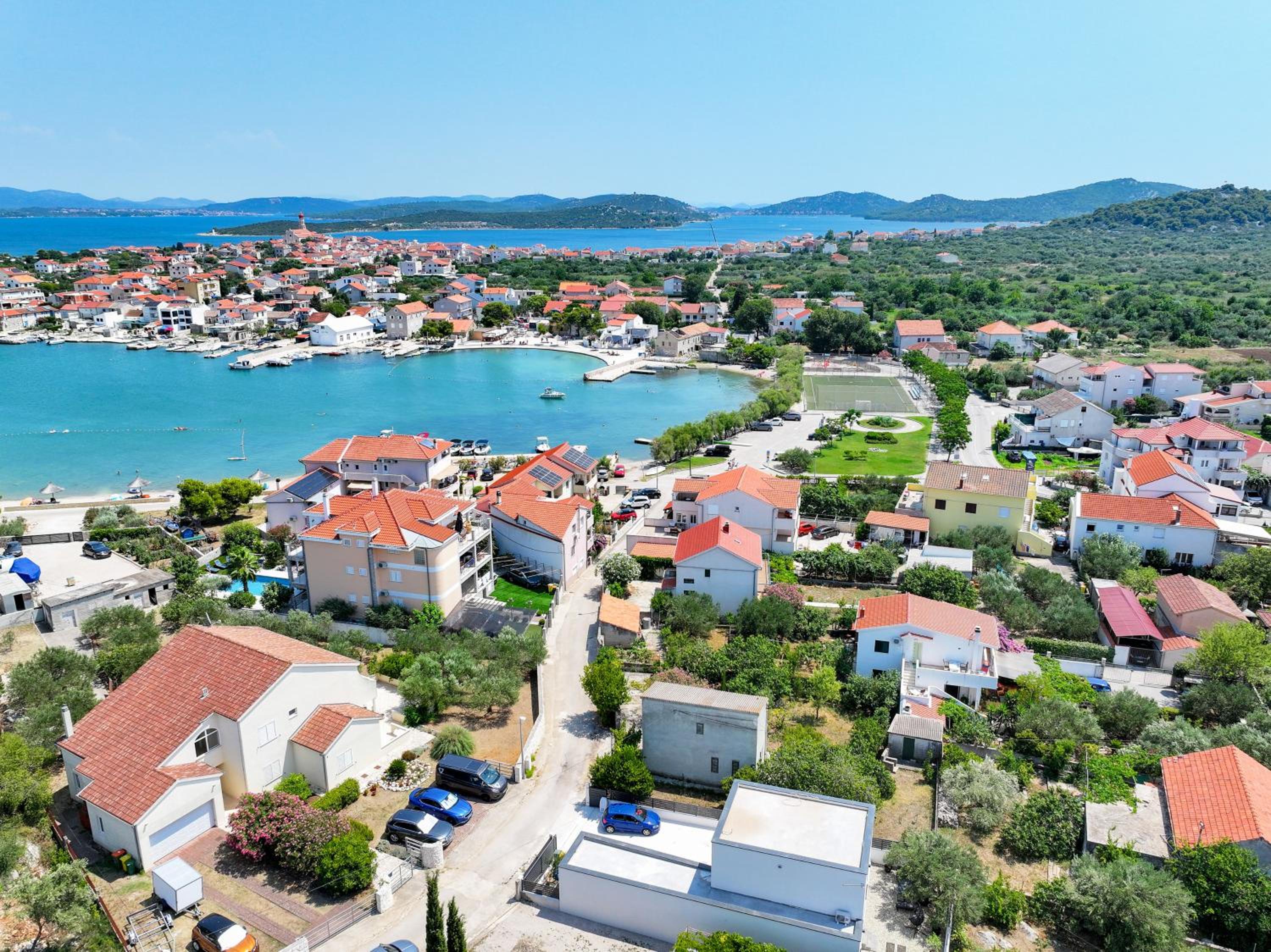 Luma 2 Luxury House on the Beach view 5