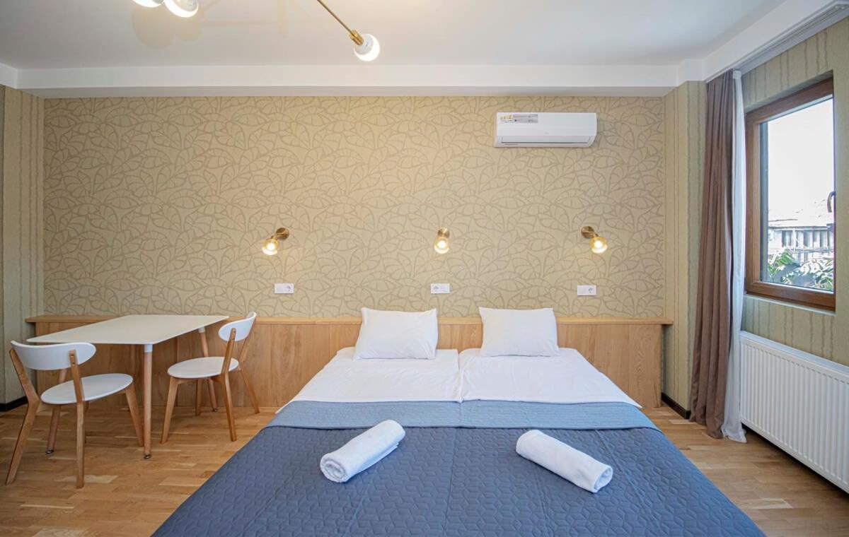 Charming Studio Apt In Tbilisi