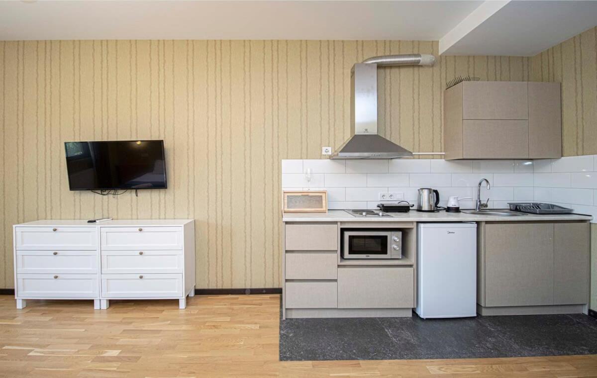Charming Studio Apt In Tbilisi