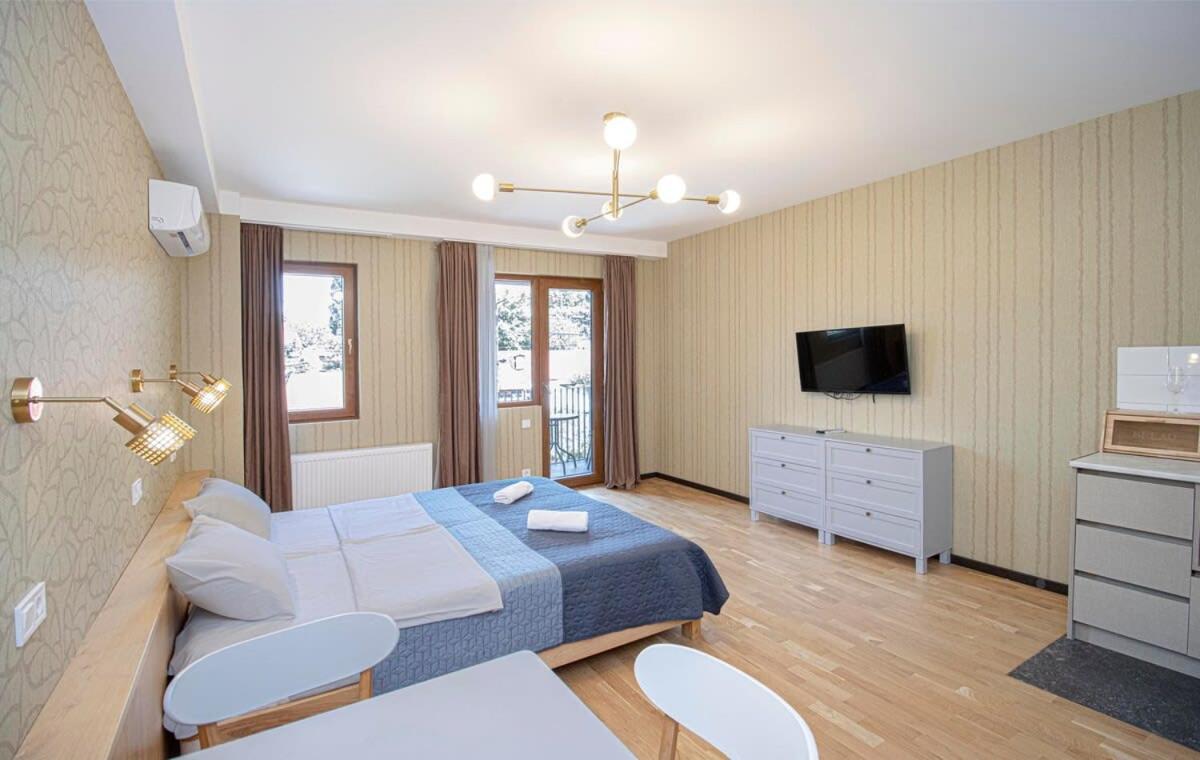 Charming Studio Apt In Tbilisi