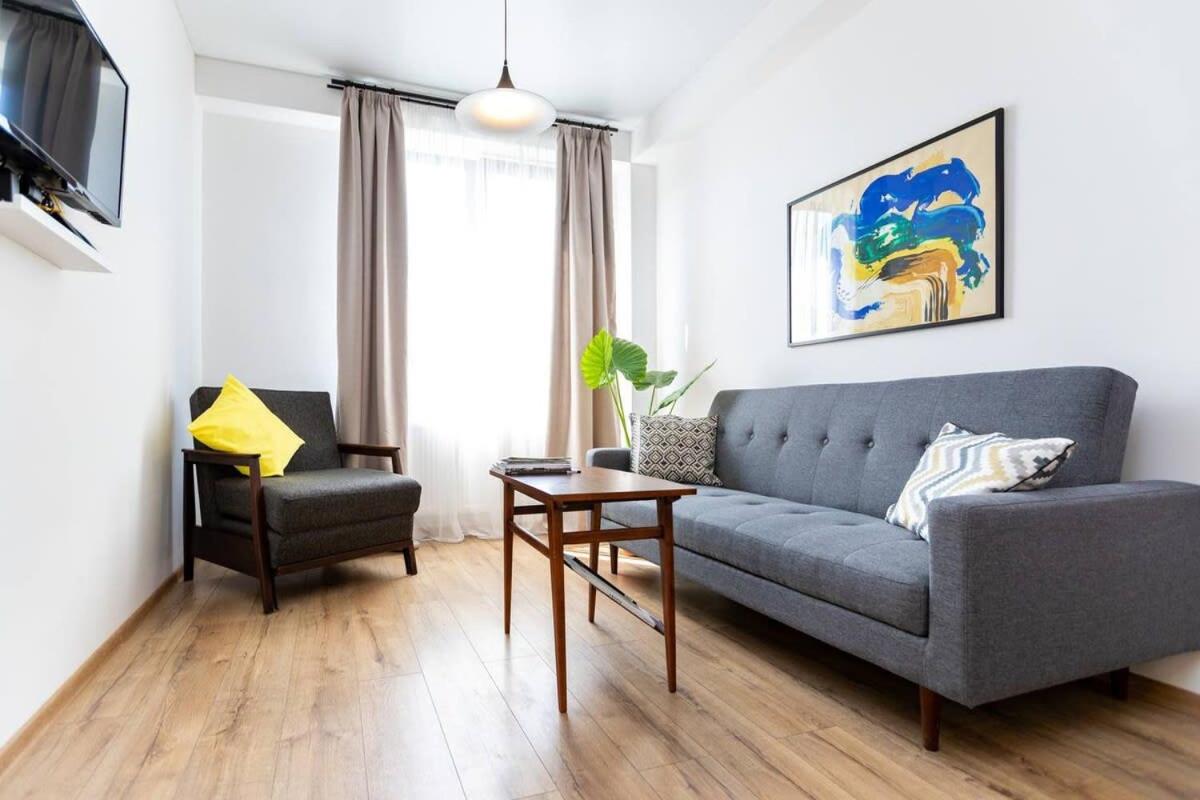 Wehost Stylish Apartment Near Fabrika view 2