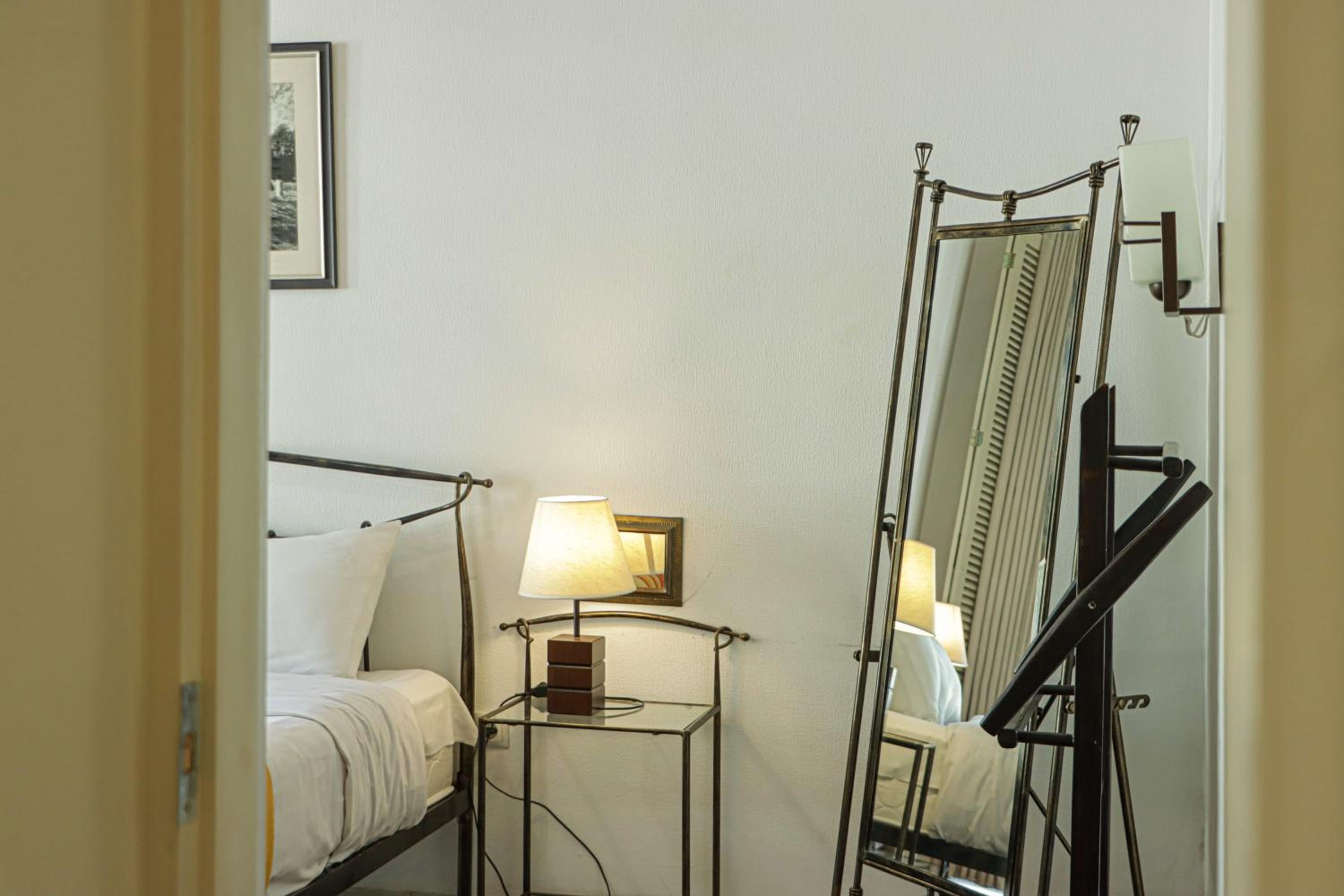 Cozy and Stylish 1BR Apt In The Heart of Tbilisi view 5