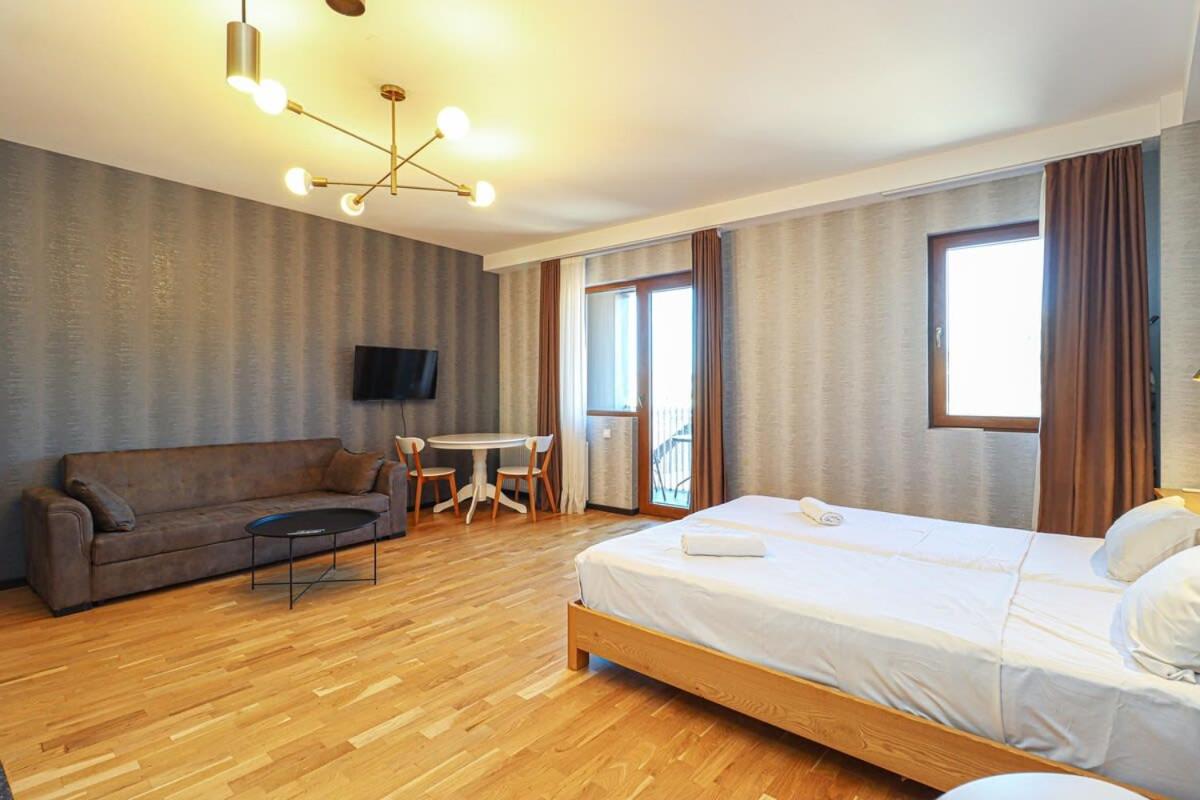 Charming Cozy Studio Apartment- By Wehost view 3