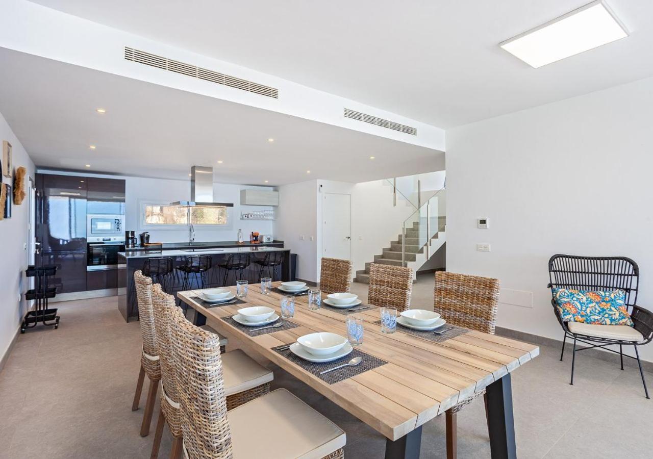 Villa BuenaVista Hills - Sea View - Infinity Pool - Parking - Grill