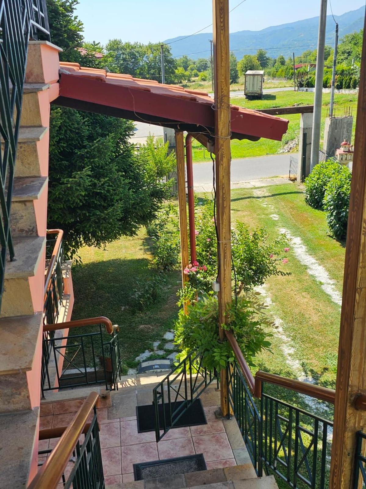 Photo 14