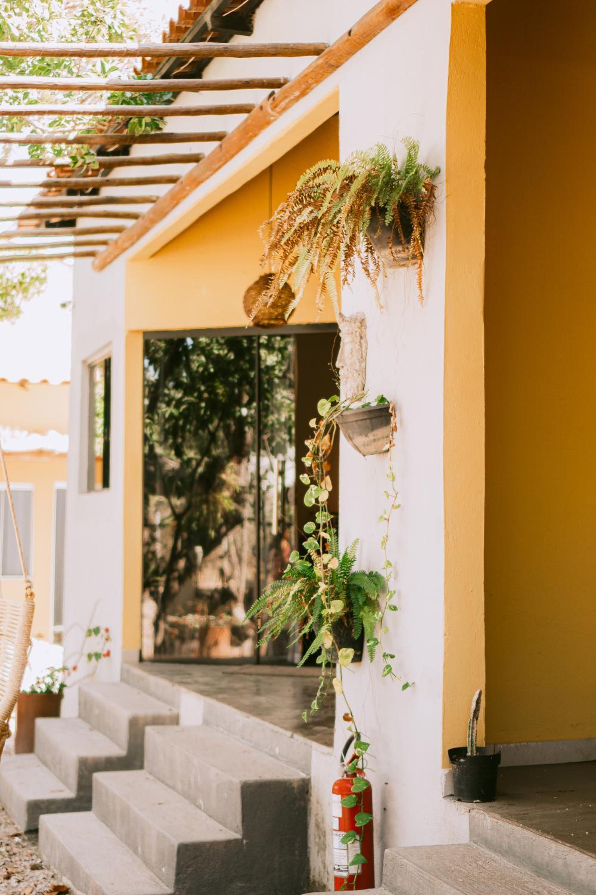 Hotel FLATS SUITE - Experiencia e Conforto na charmosa Vila de Sao Jorge, Goias