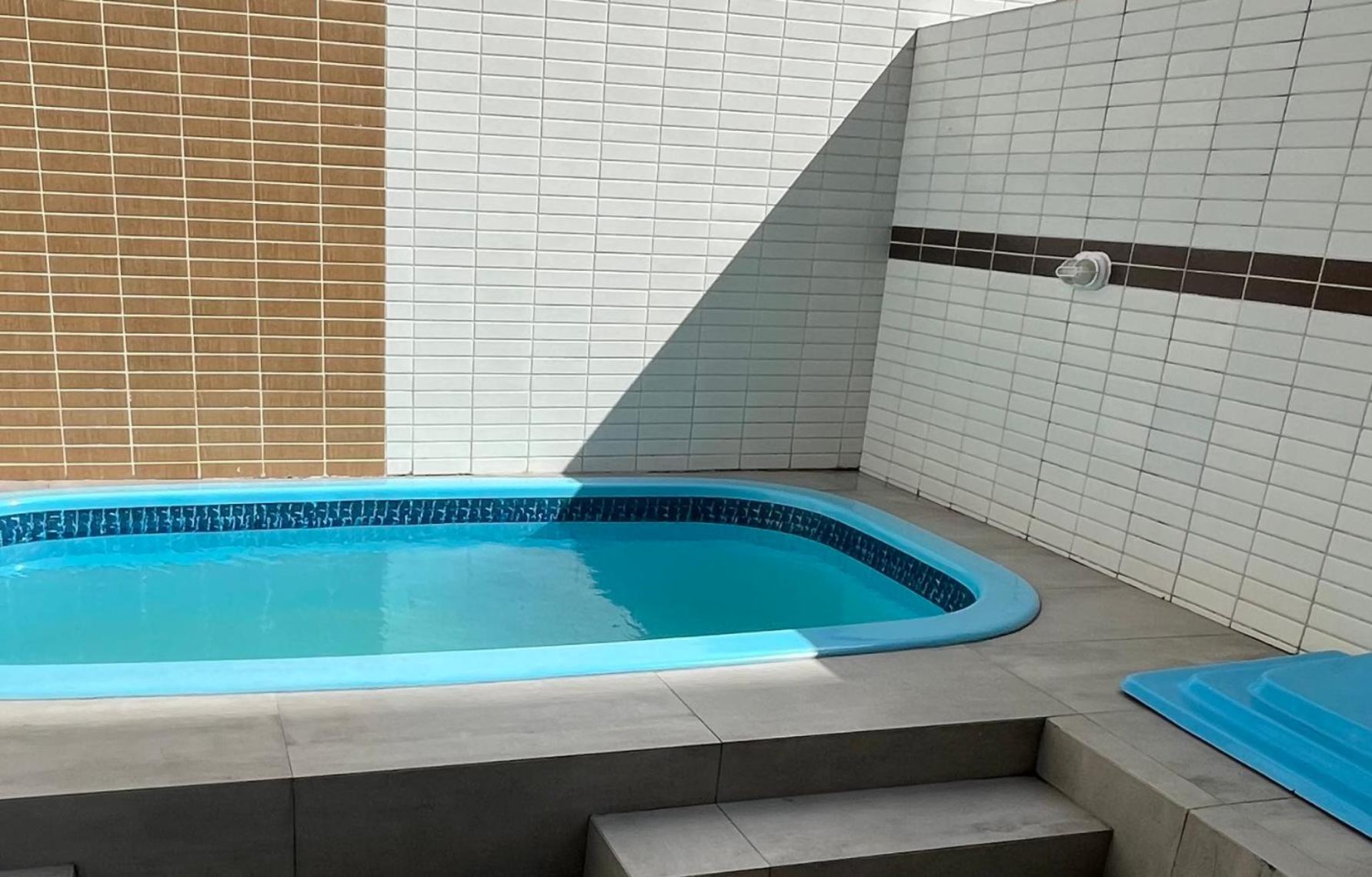Apto Completo 2 Quartos, Piscina, Garagem e Ar-condicionado - Até 5 Pessoas