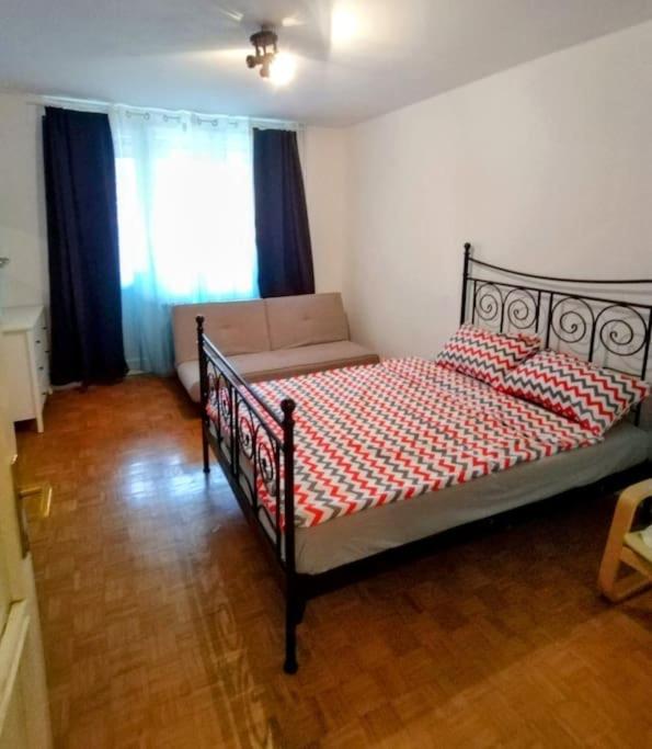 Lovely apartment near NS Fair view 3