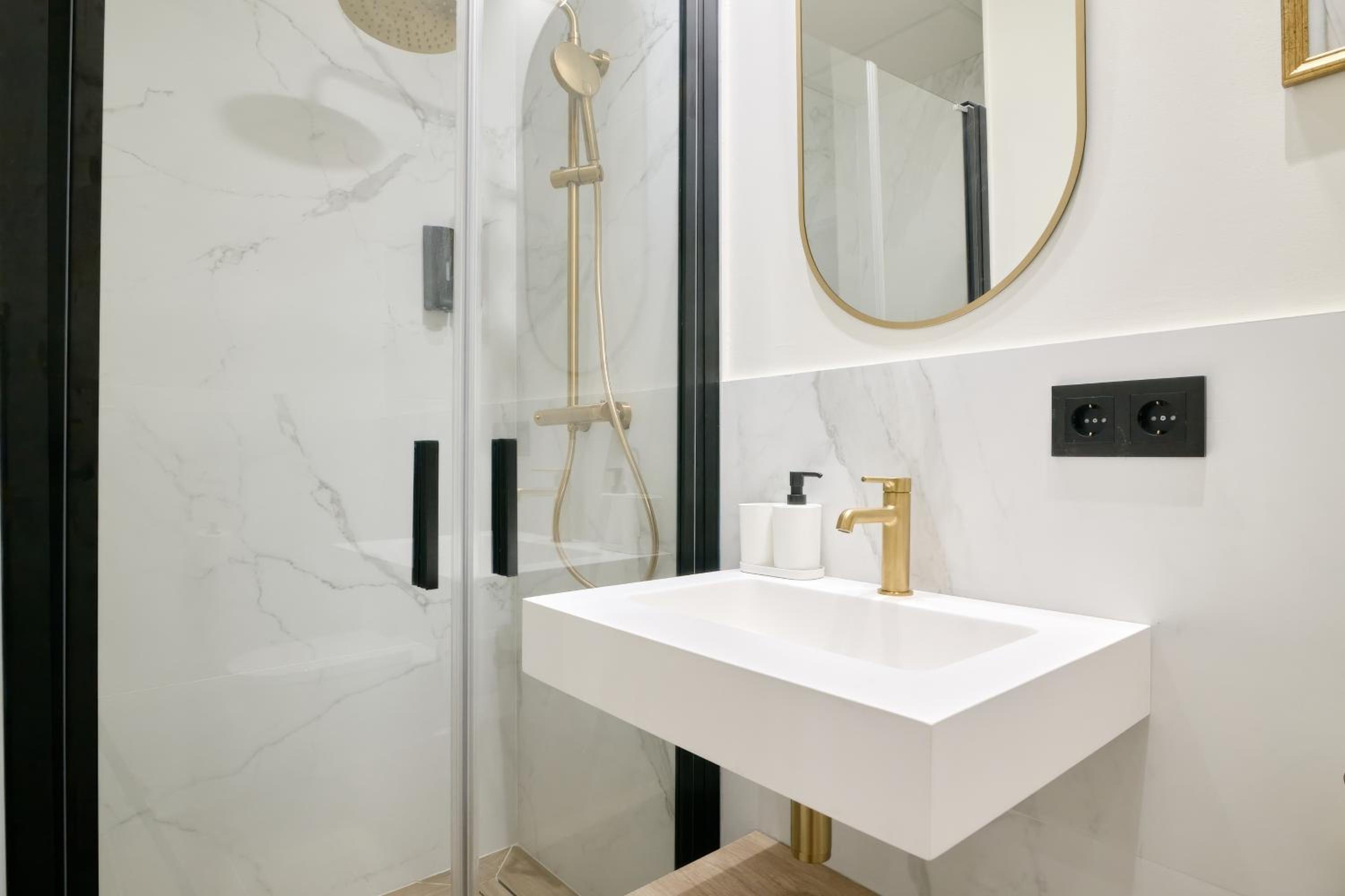Romantic Apartment N5 Oceanografico Virkin Suites
