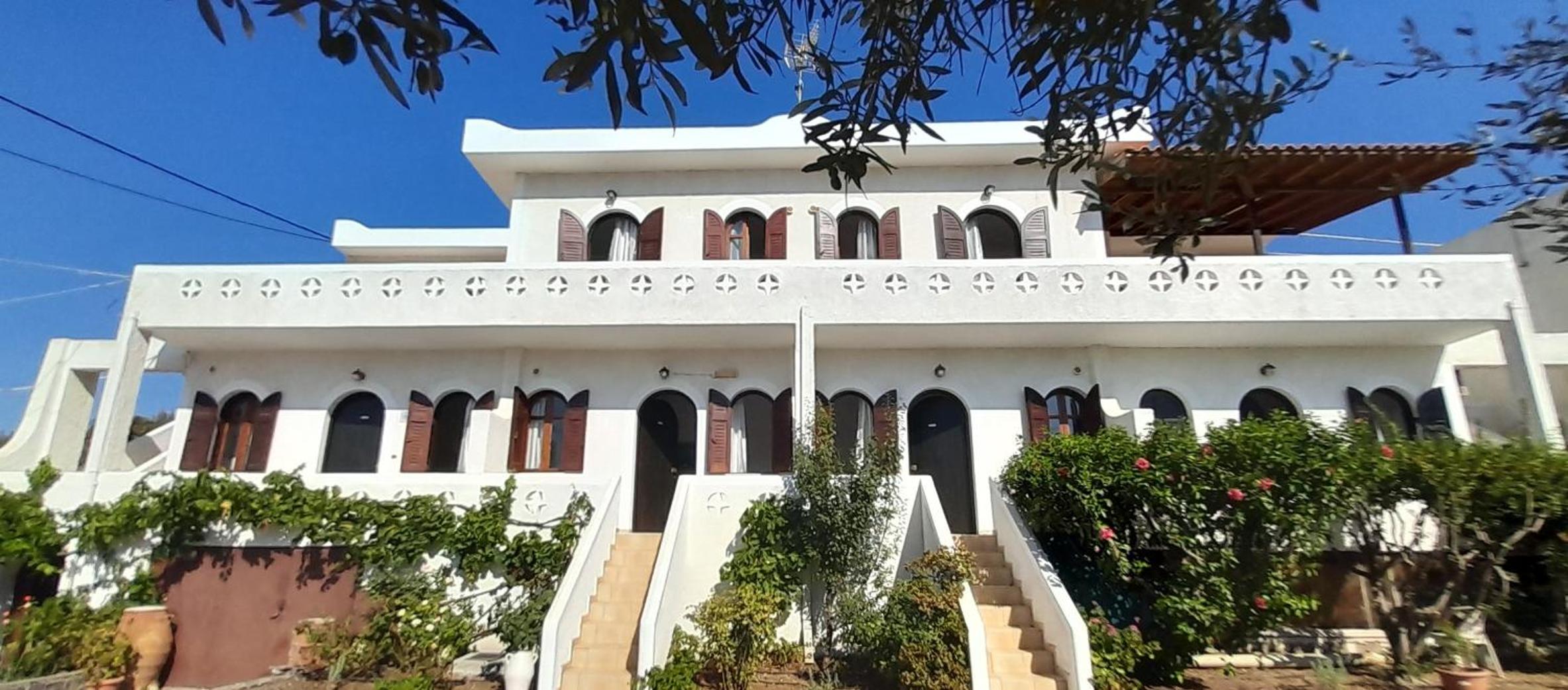 White House Mochlos photo 2