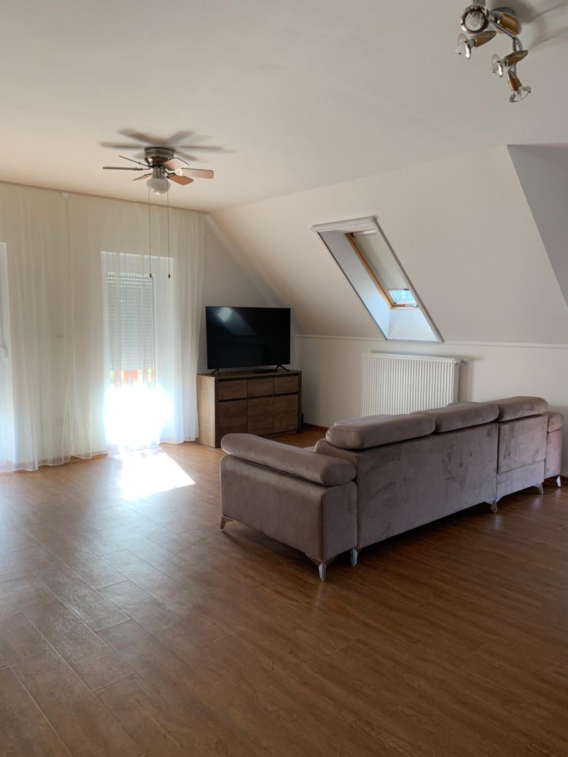 Fehér Orchidea Apartman view 4