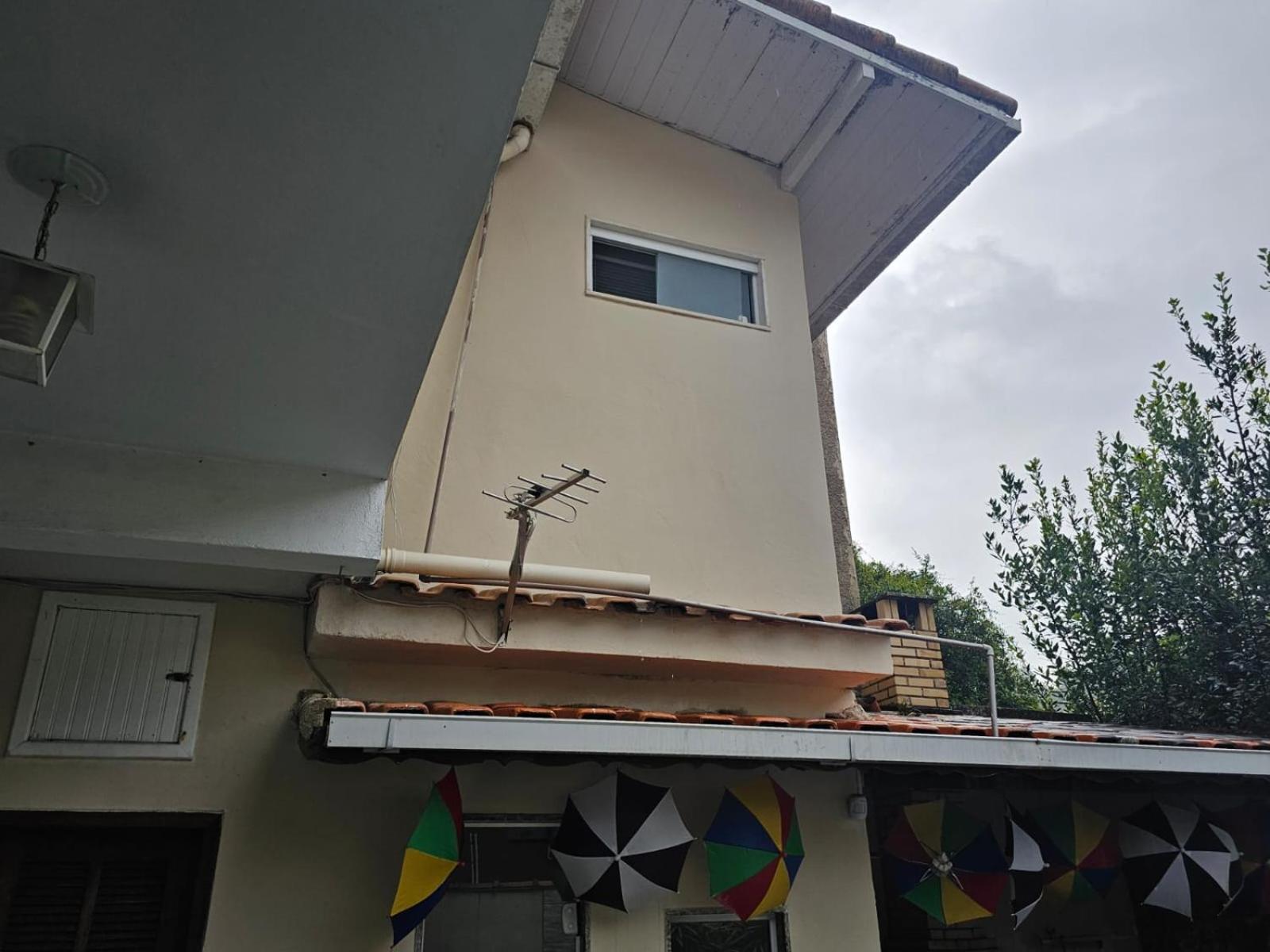 Duplex Inteiro com Piscina , & Churrasqueira