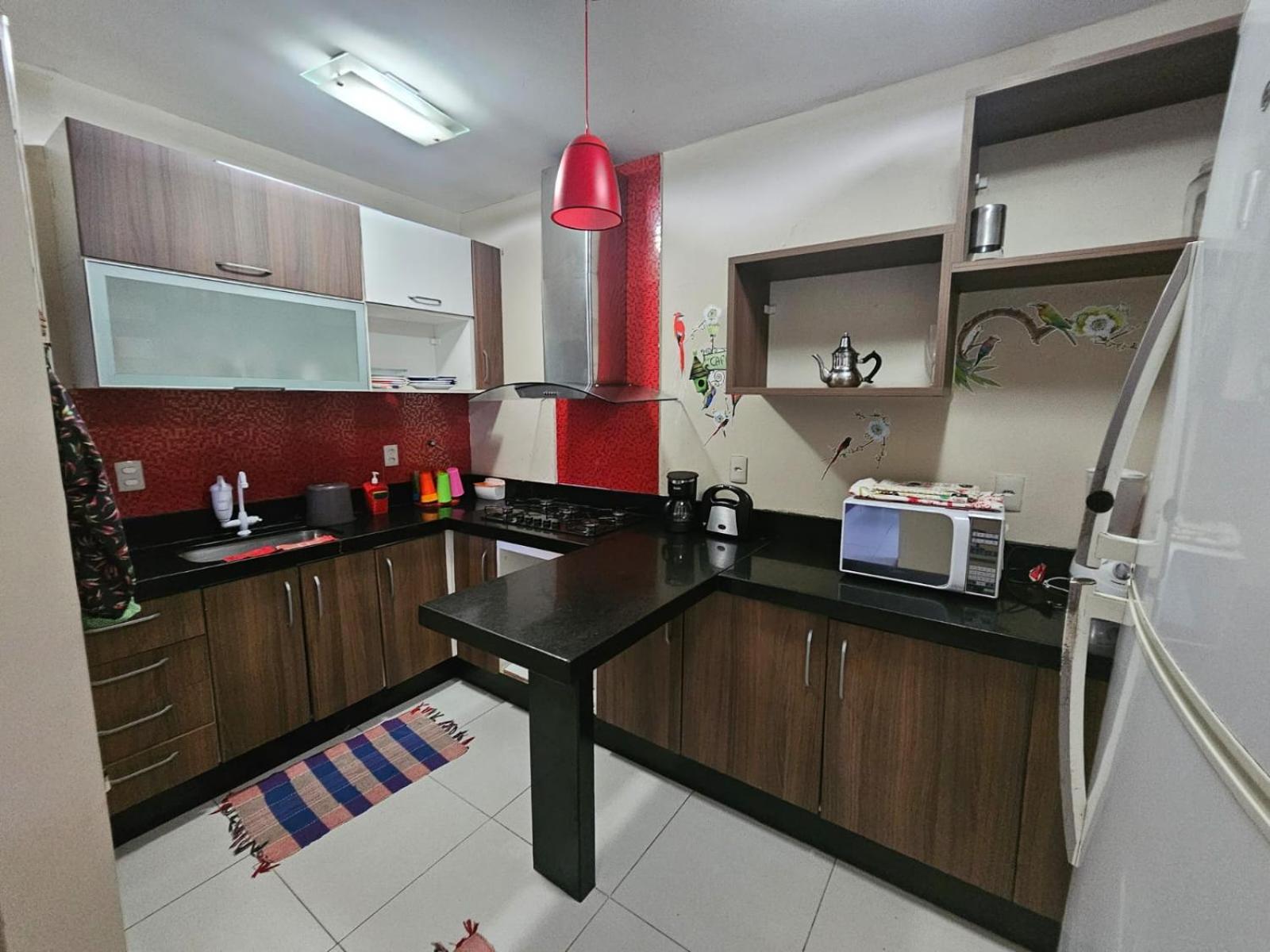 Duplex Inteiro com Piscina , & Churrasqueira