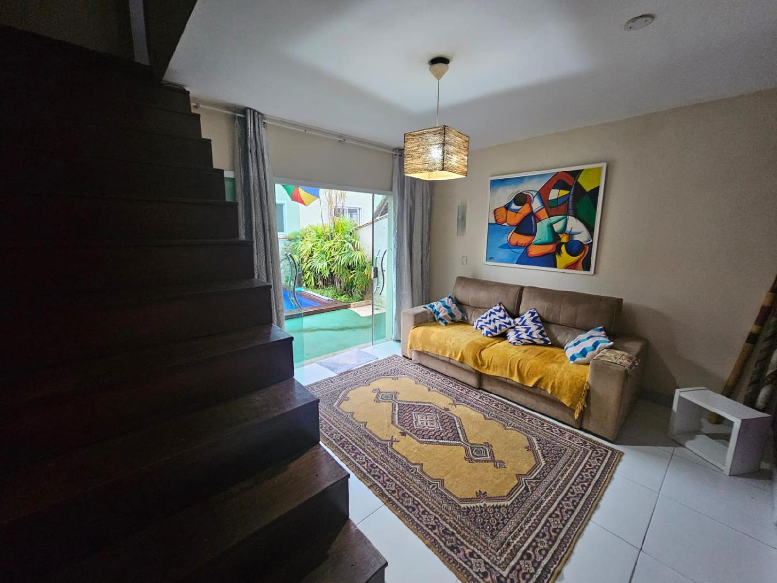 Duplex Inteiro com Piscina , & Churrasqueira