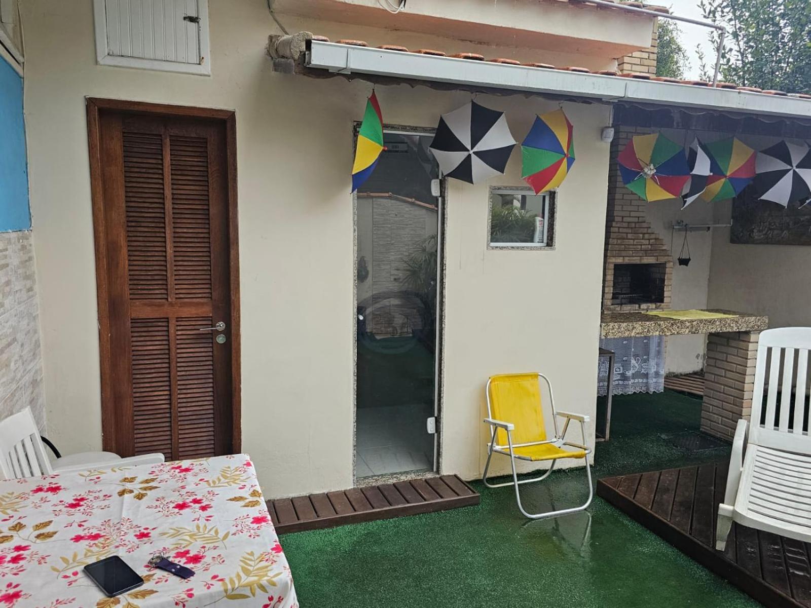 Duplex Inteiro com Piscina , & Churrasqueira