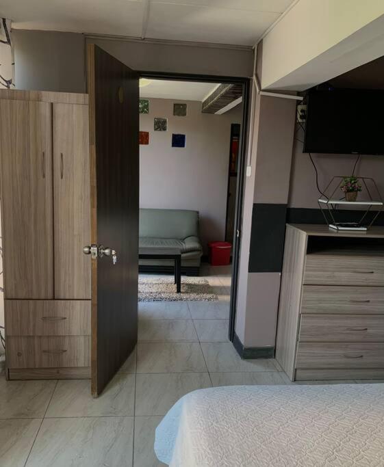 The Skylofts 2 Bedroom Apartment Lleras