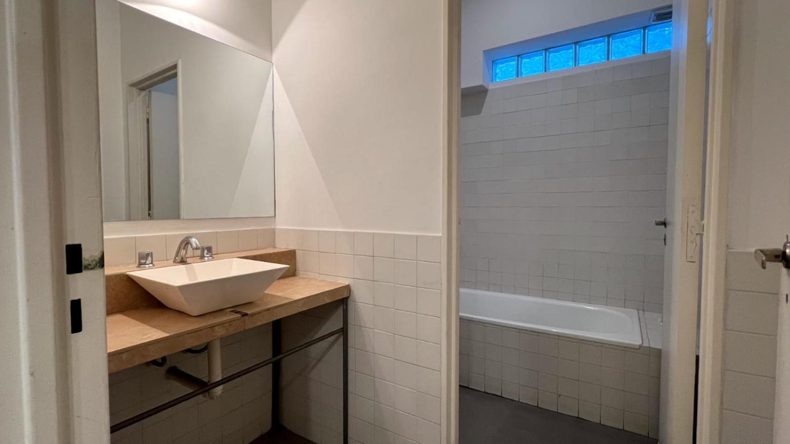 ViaVia BsAs GuestHouse 484