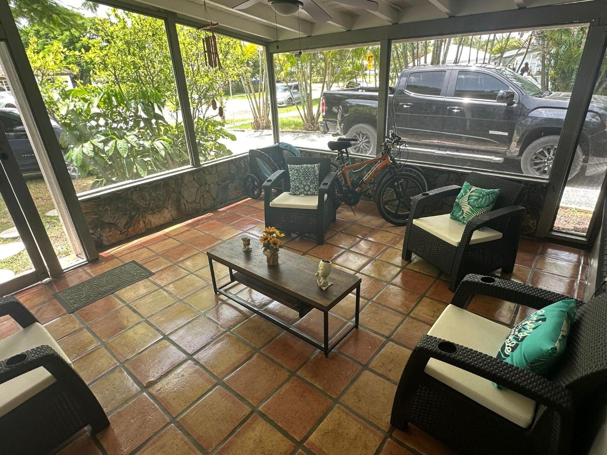 lounge