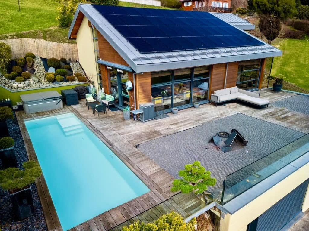 Exquisite 5-Bedroom Villa in Arzier for Families by GuestLee