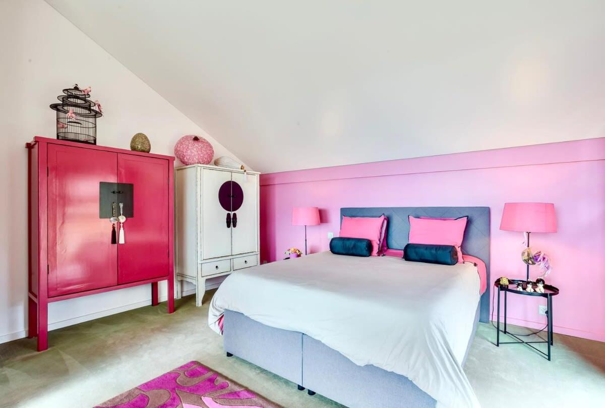 Exquisite 5-Bedroom Villa in Arzier for Families by GuestLee