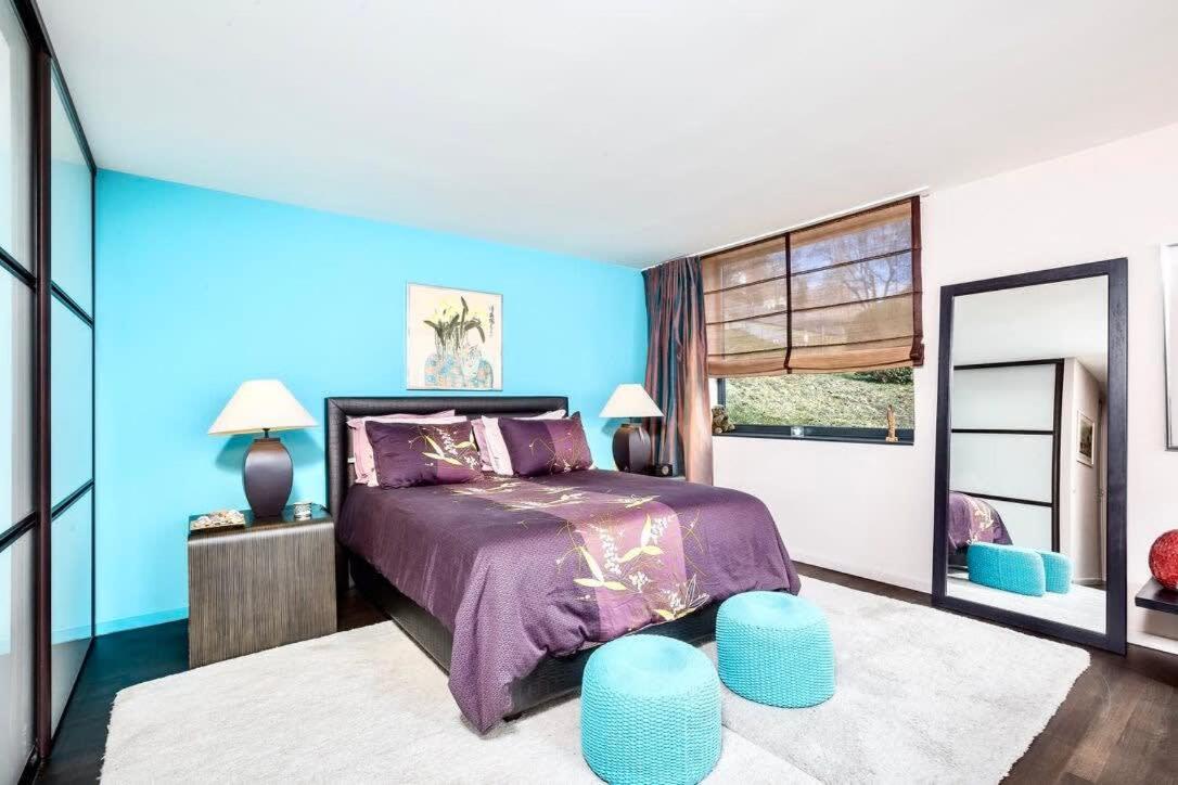 Exquisite 5-Bedroom Villa in Arzier for Families by GuestLee