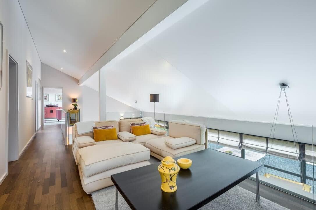 Exquisite 5-Bedroom Villa in Arzier for Families by GuestLee
