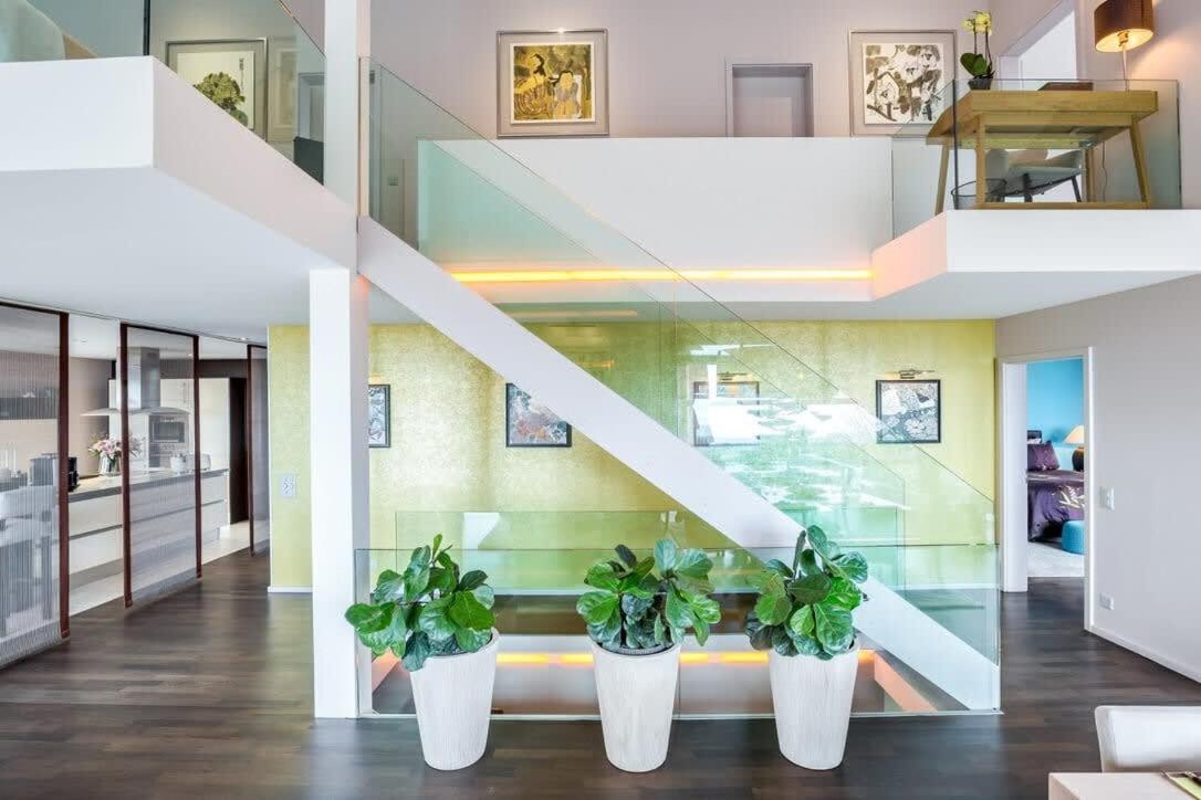 Exquisite 5-Bedroom Villa in Arzier for Families by GuestLee