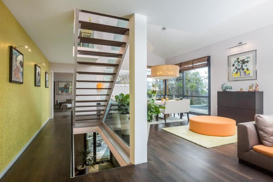 Exquisite 5-Bedroom Villa in Arzier for Families by GuestLee